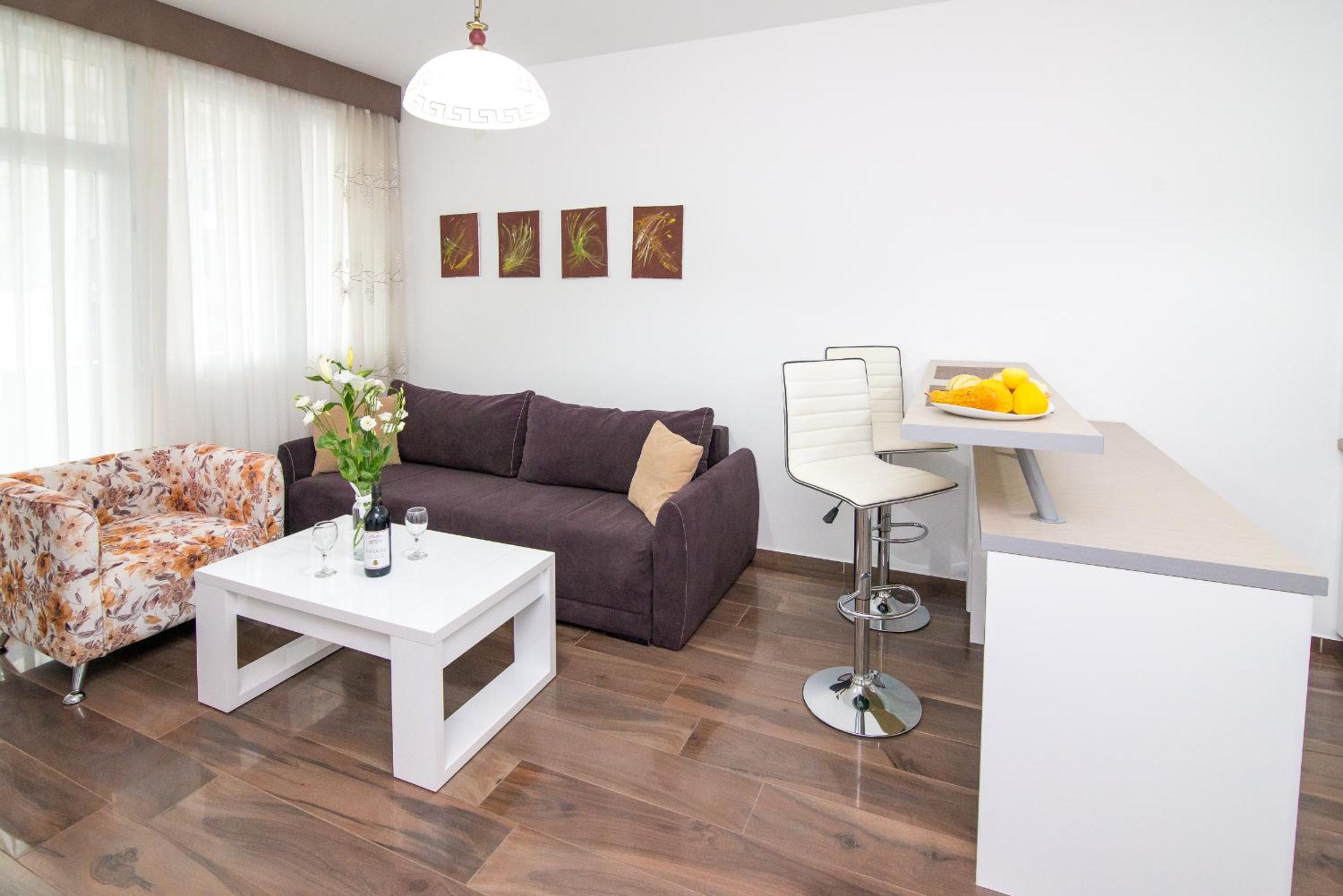 Studio with Balcony (11)