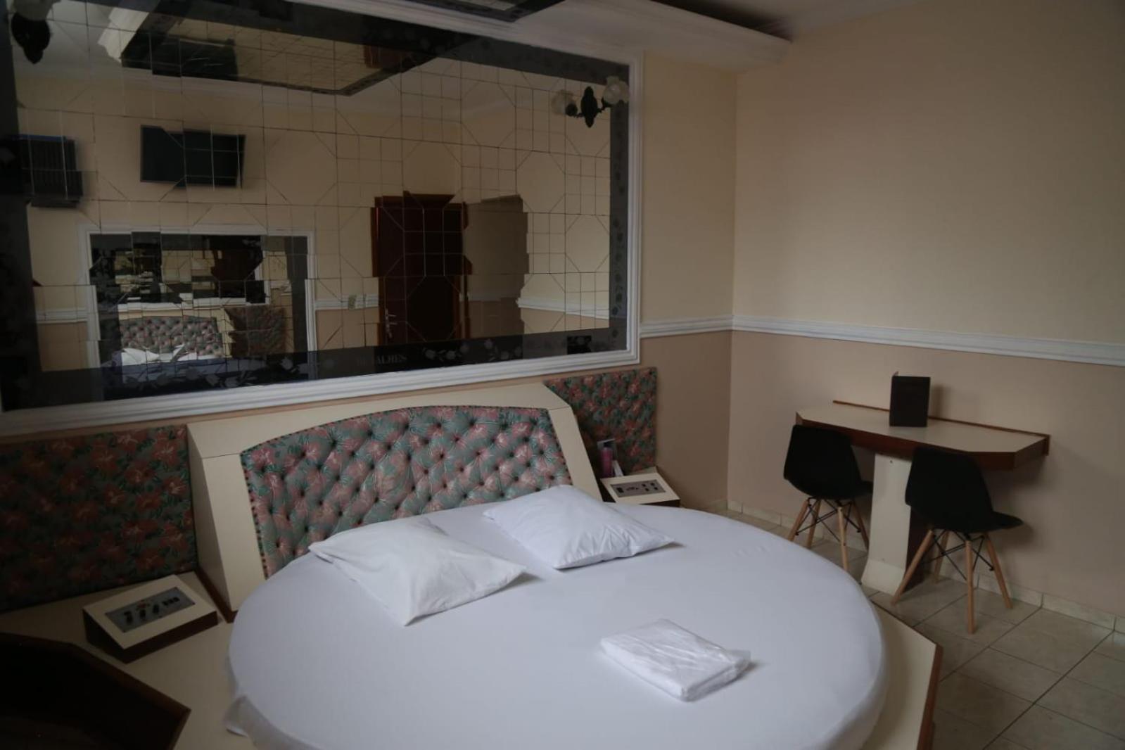 Budget Double Room - Photo 1