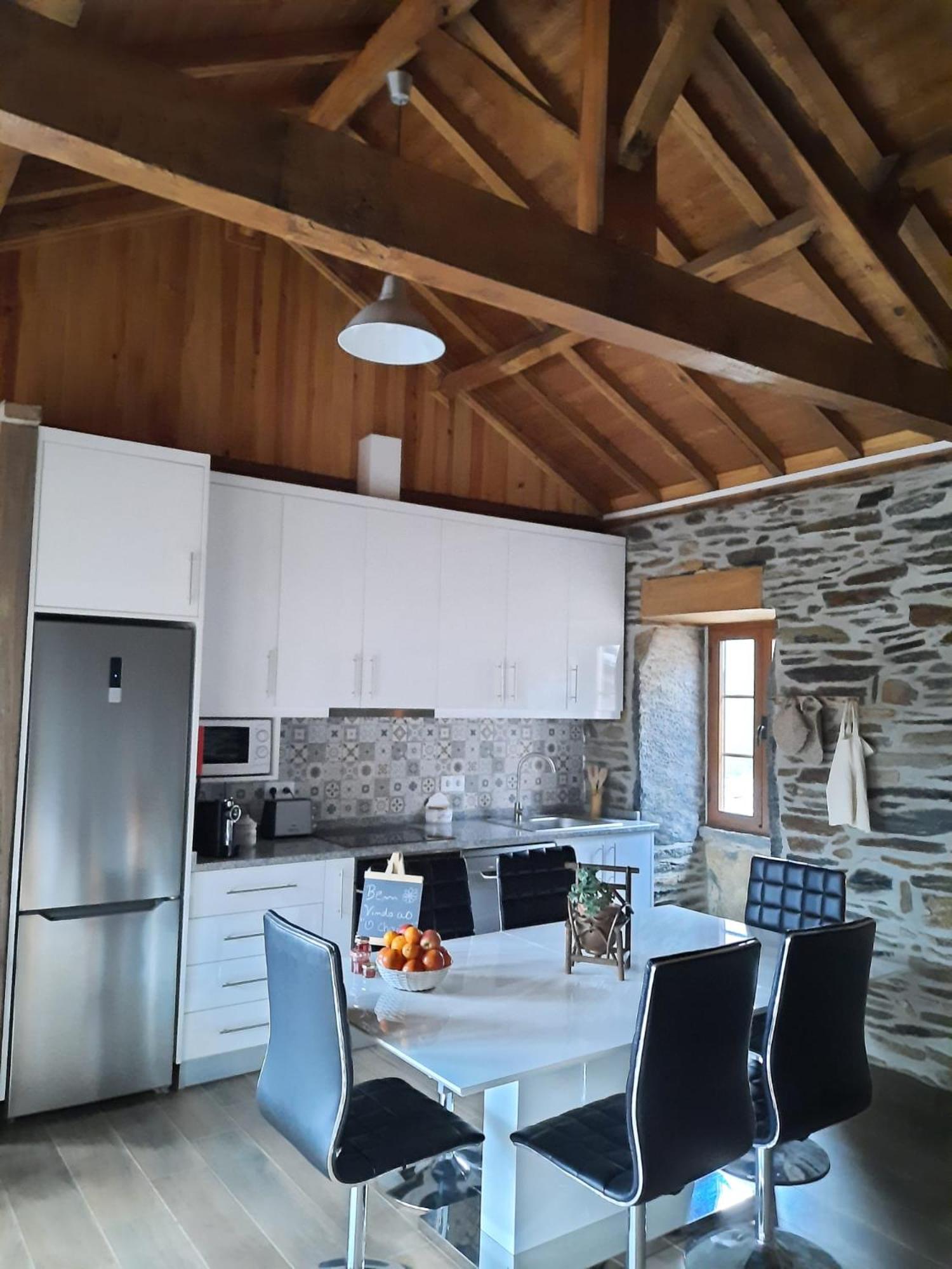 Two-Bedroom House - Photo 21