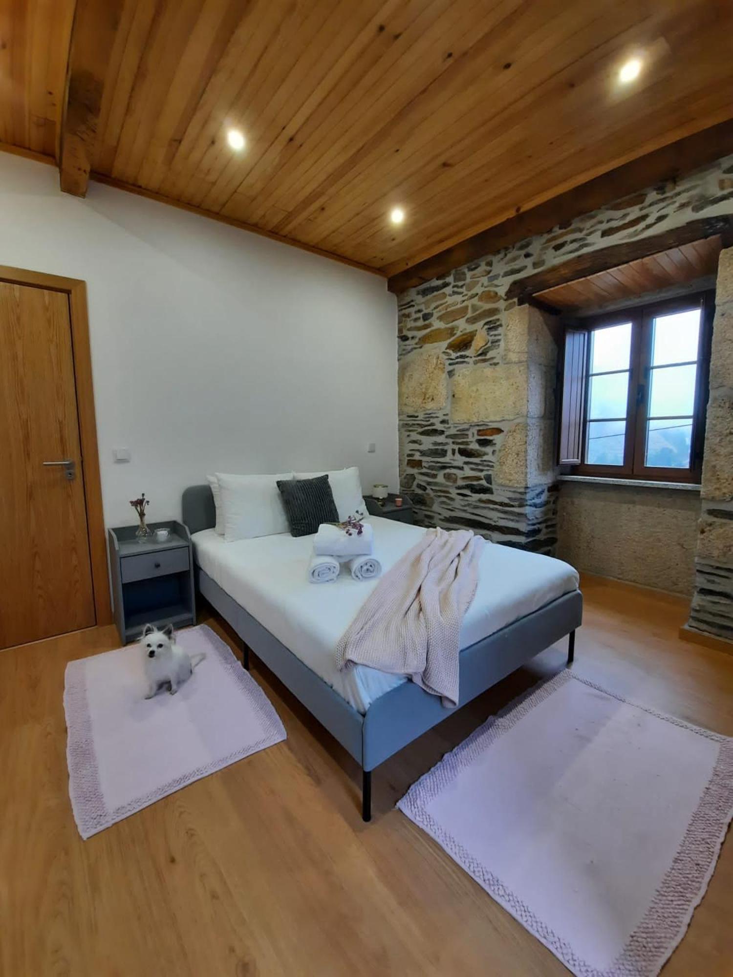 Two-Bedroom House - Photo 32