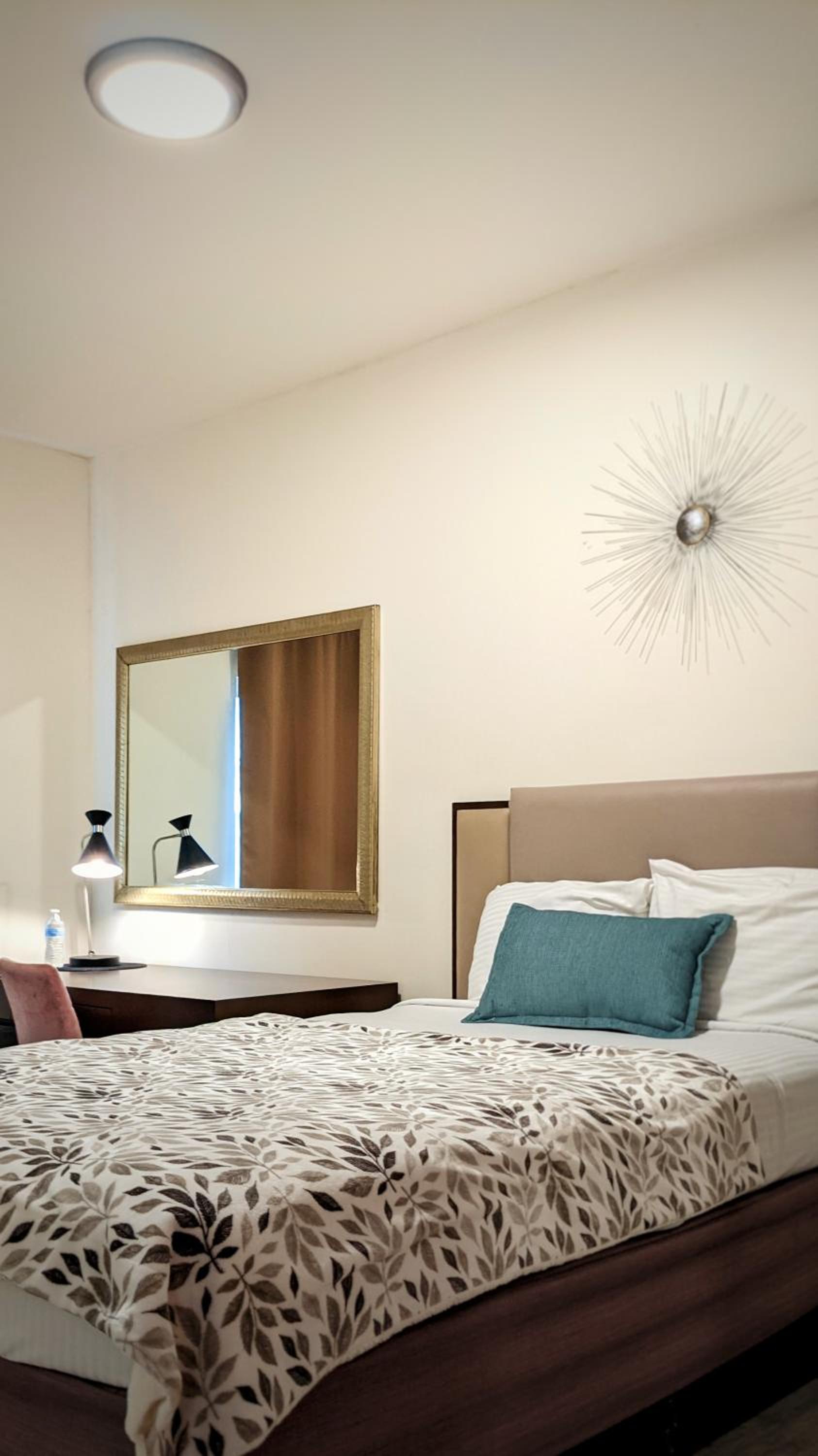 Deluxe Double Room with Shower