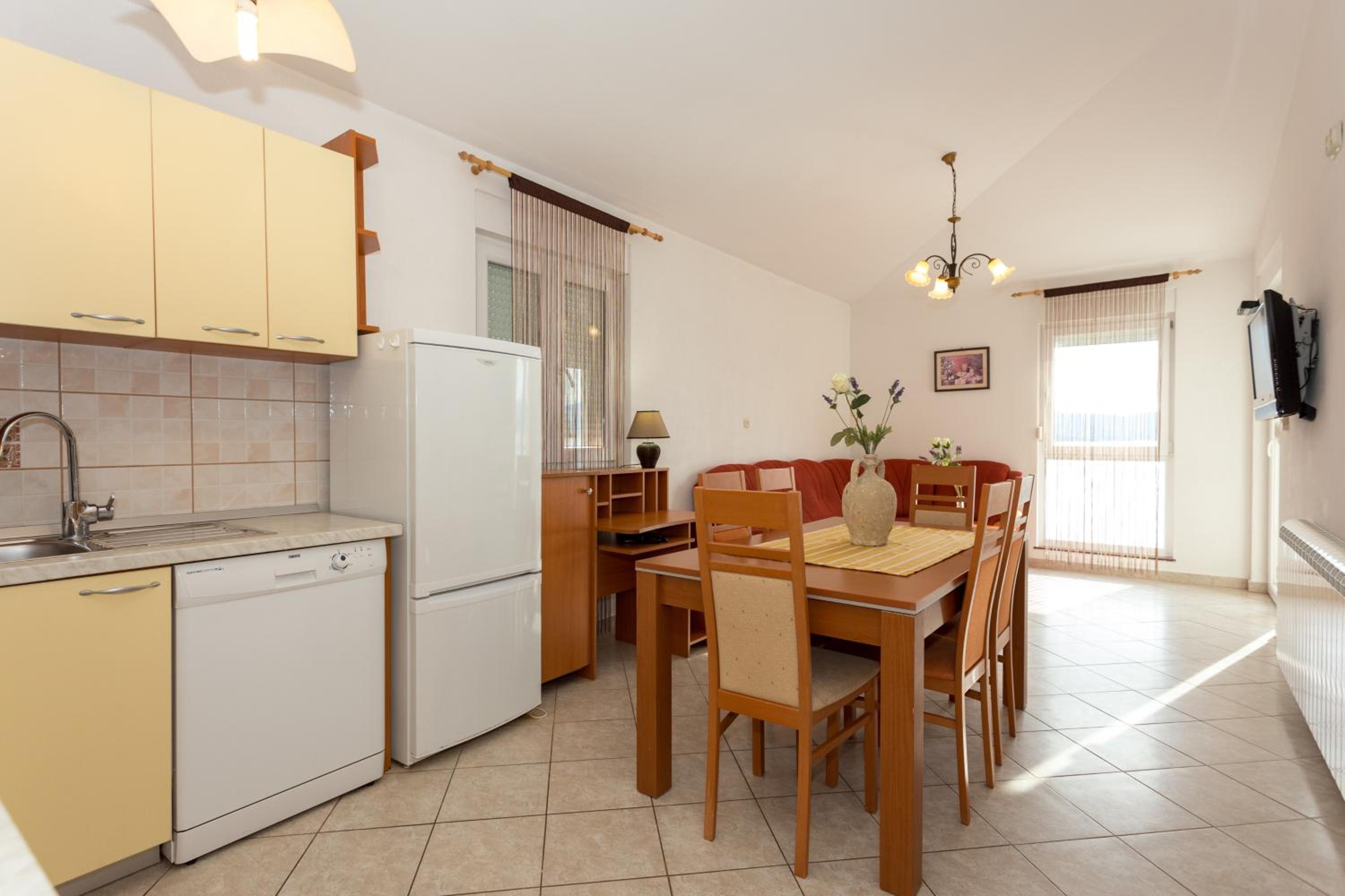 Apartment with Sea View photo 2