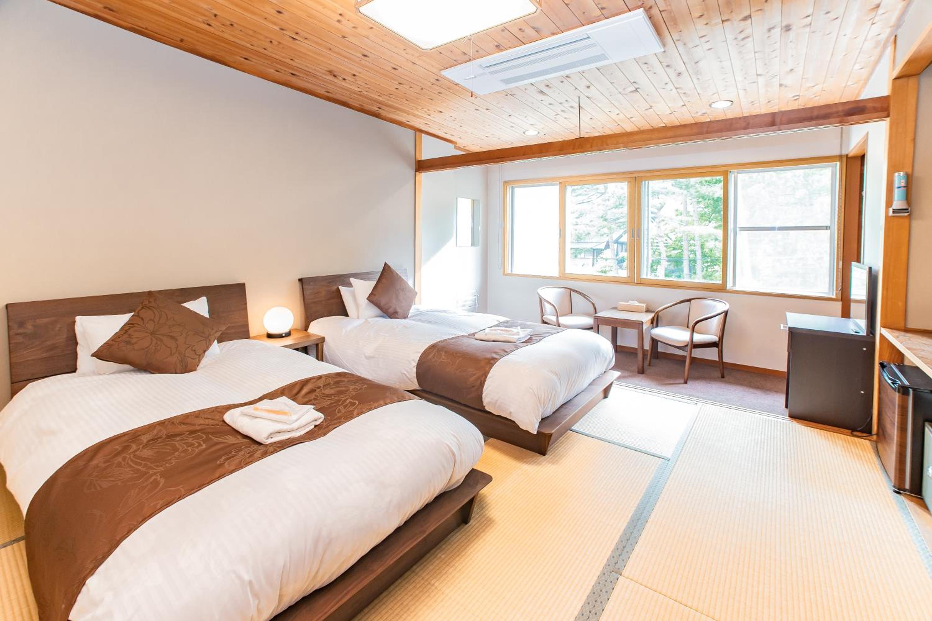 Twin Room with Shared Toilet