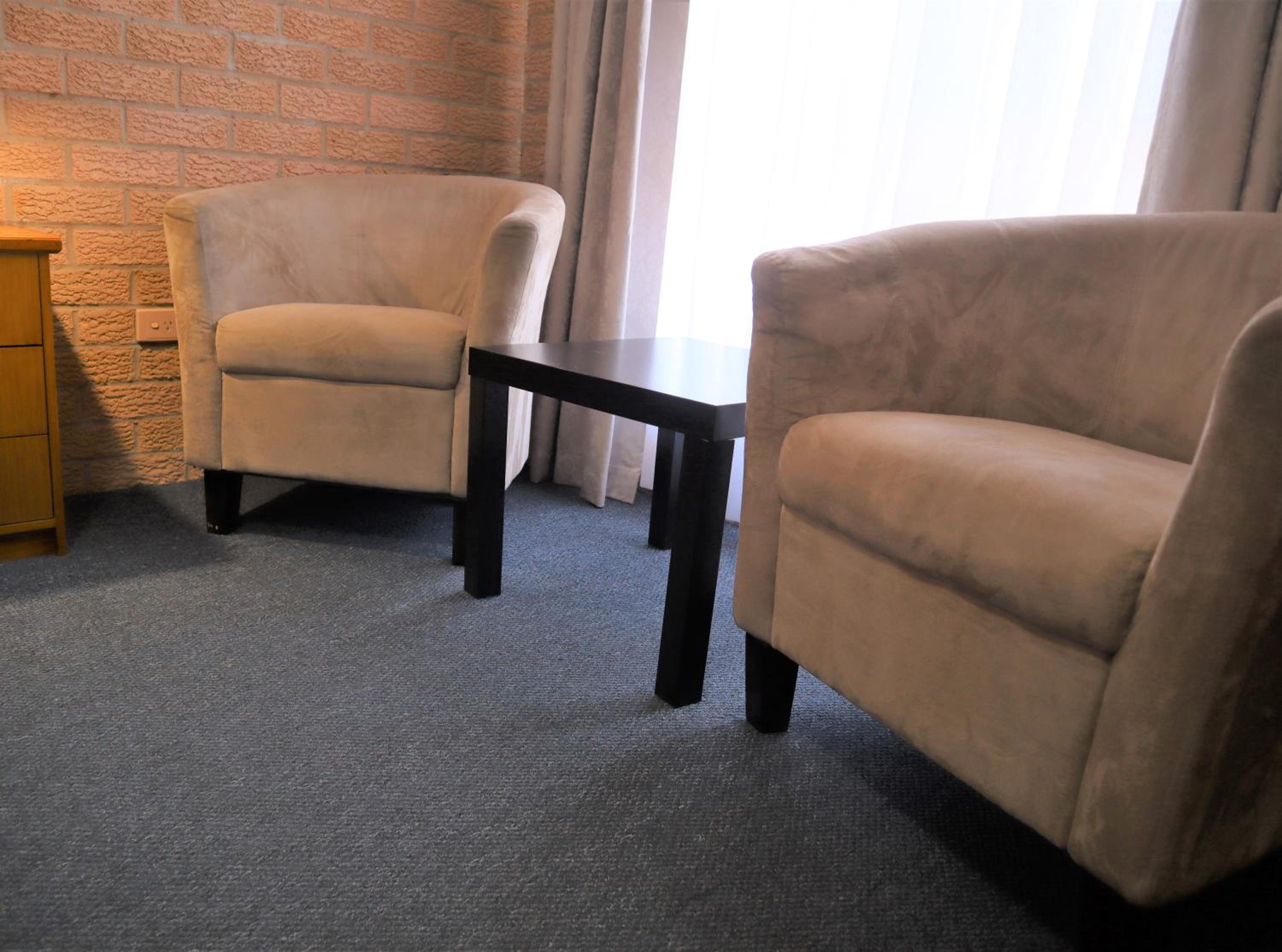 Executive King Room - Photo 6