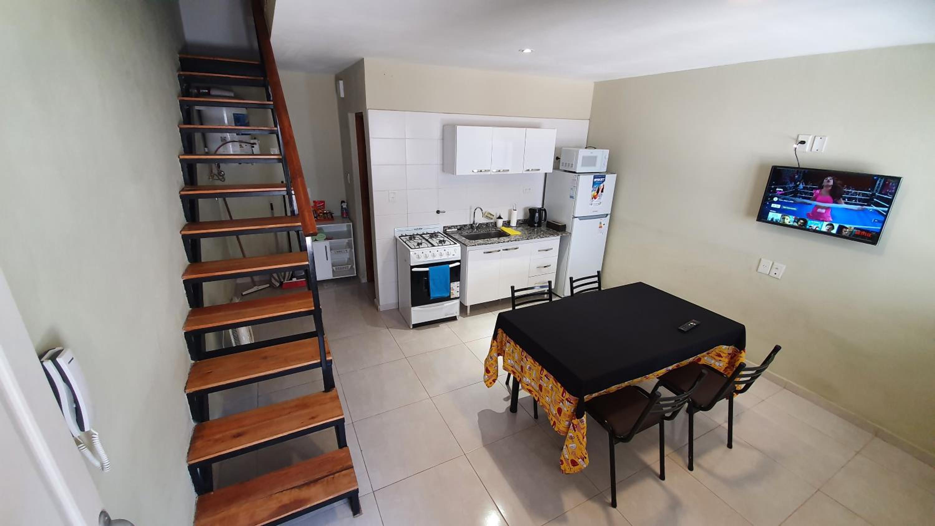 One-Bedroom Apartment photo 3