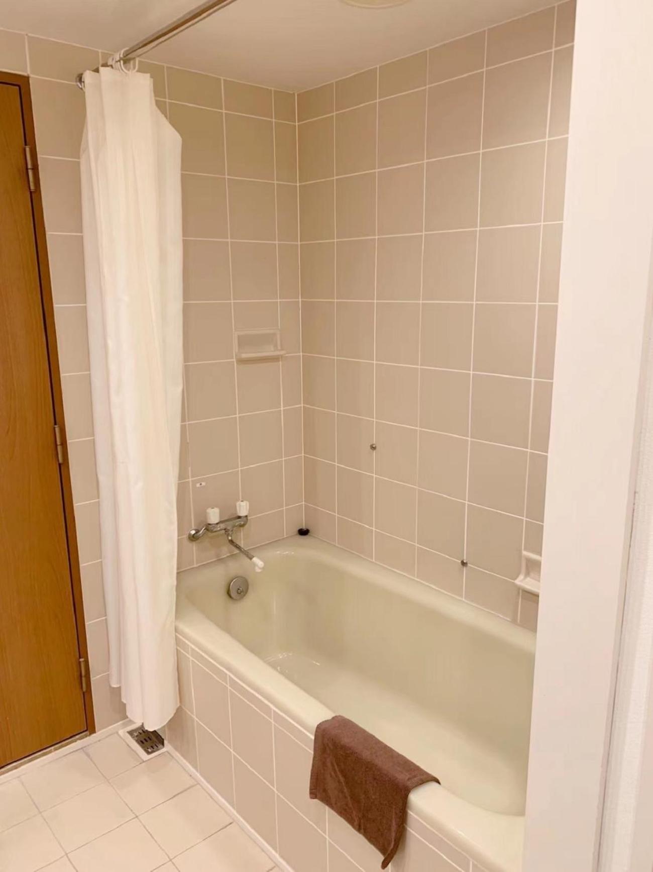 Double Room - Photo 5
