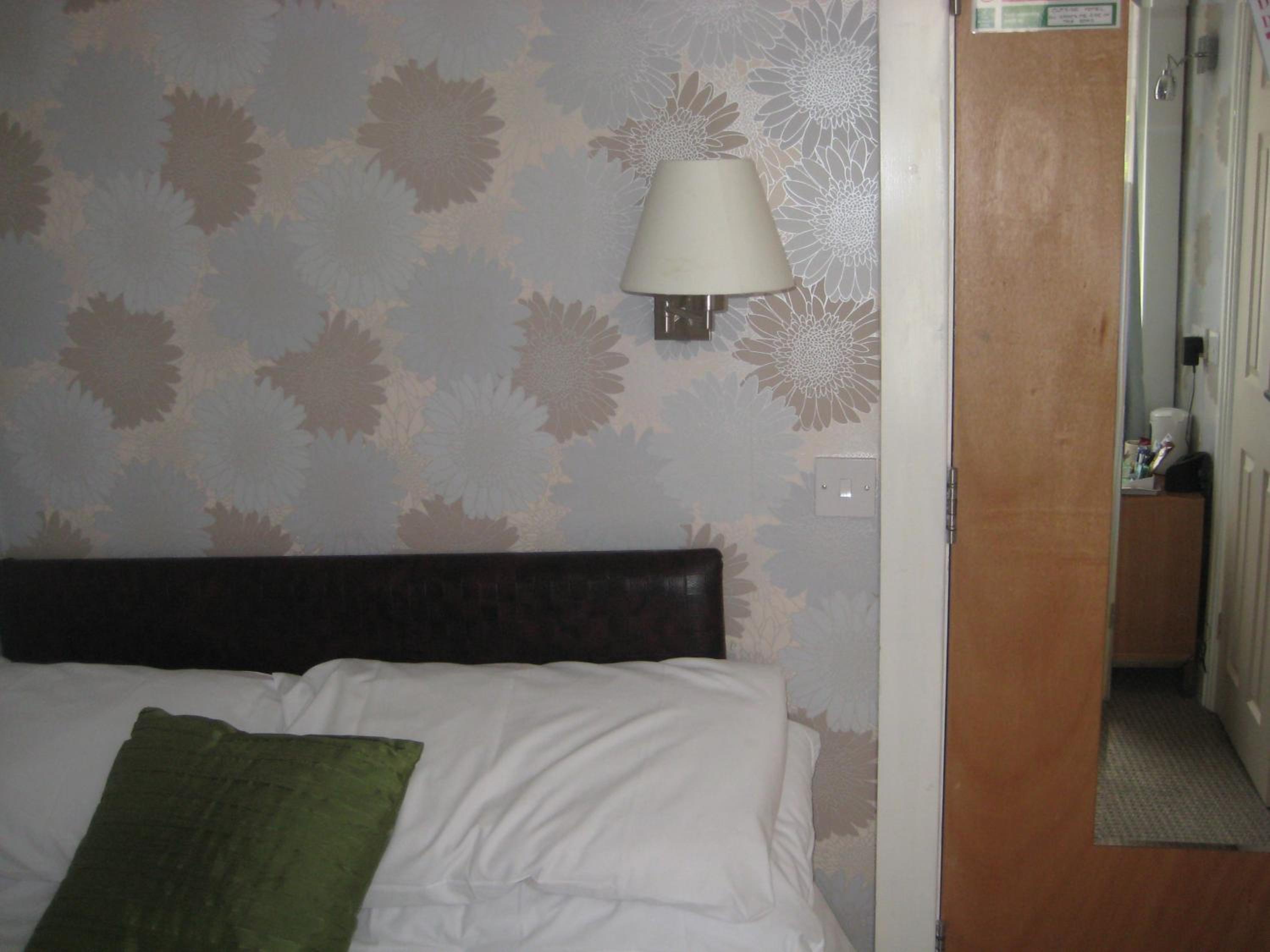 Small Double Room photo 2