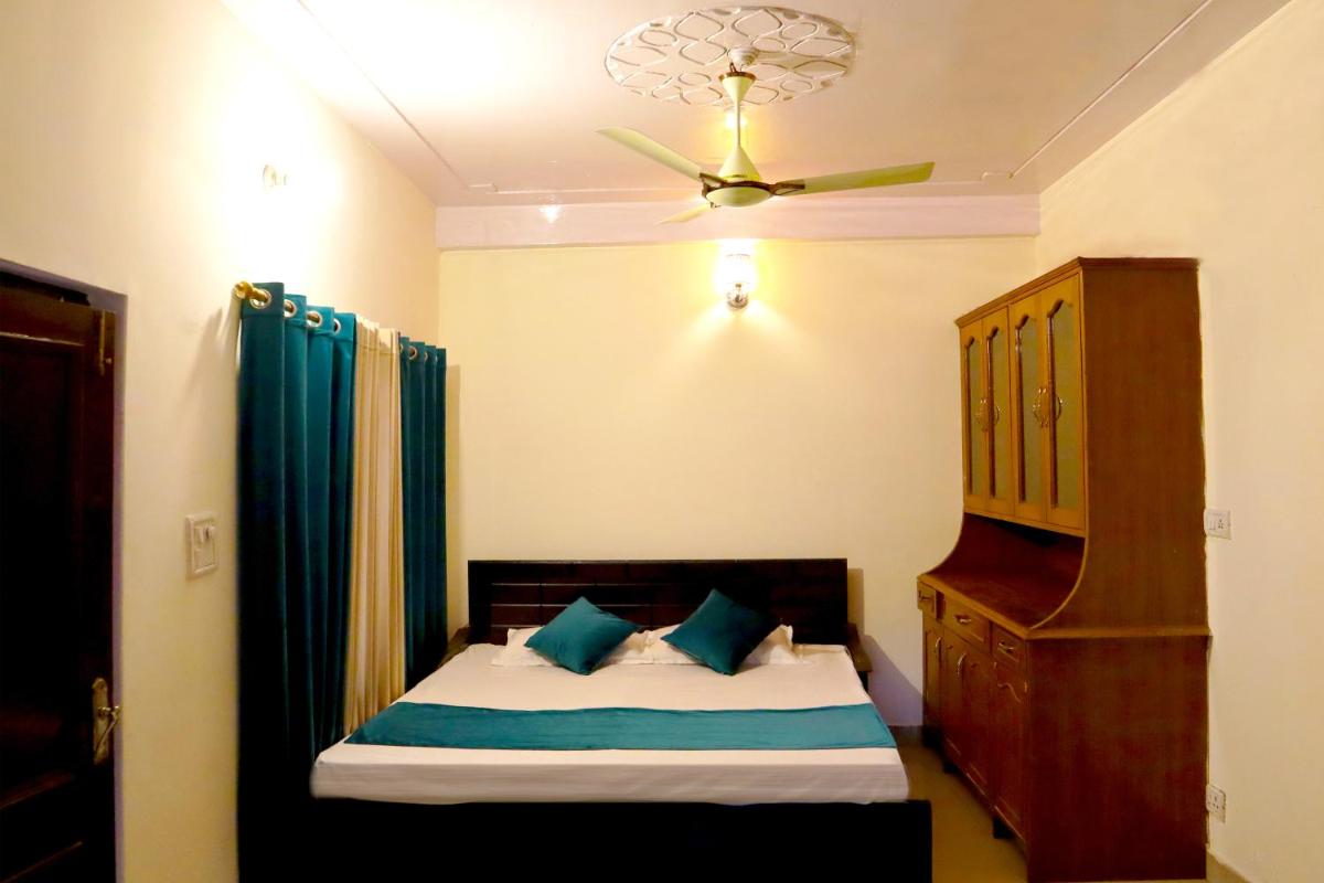 Deluxe Room - Photo 2