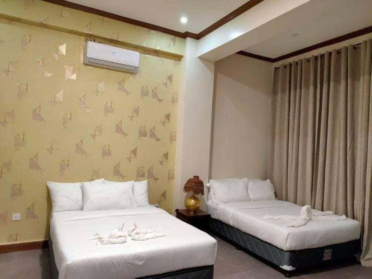 Standard Family Room - Photo 1