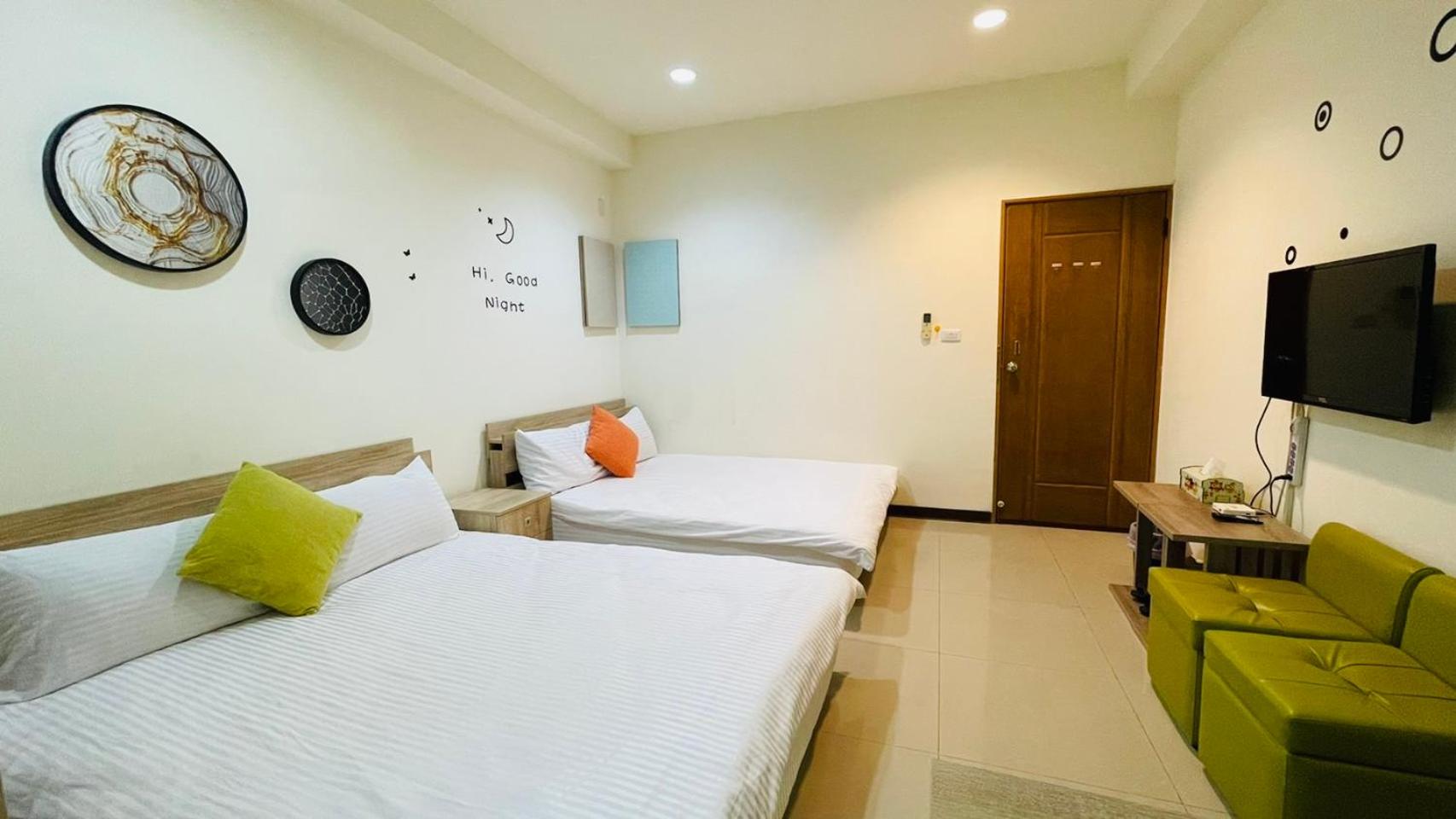 Standard Queen Room with Two Queen Beds