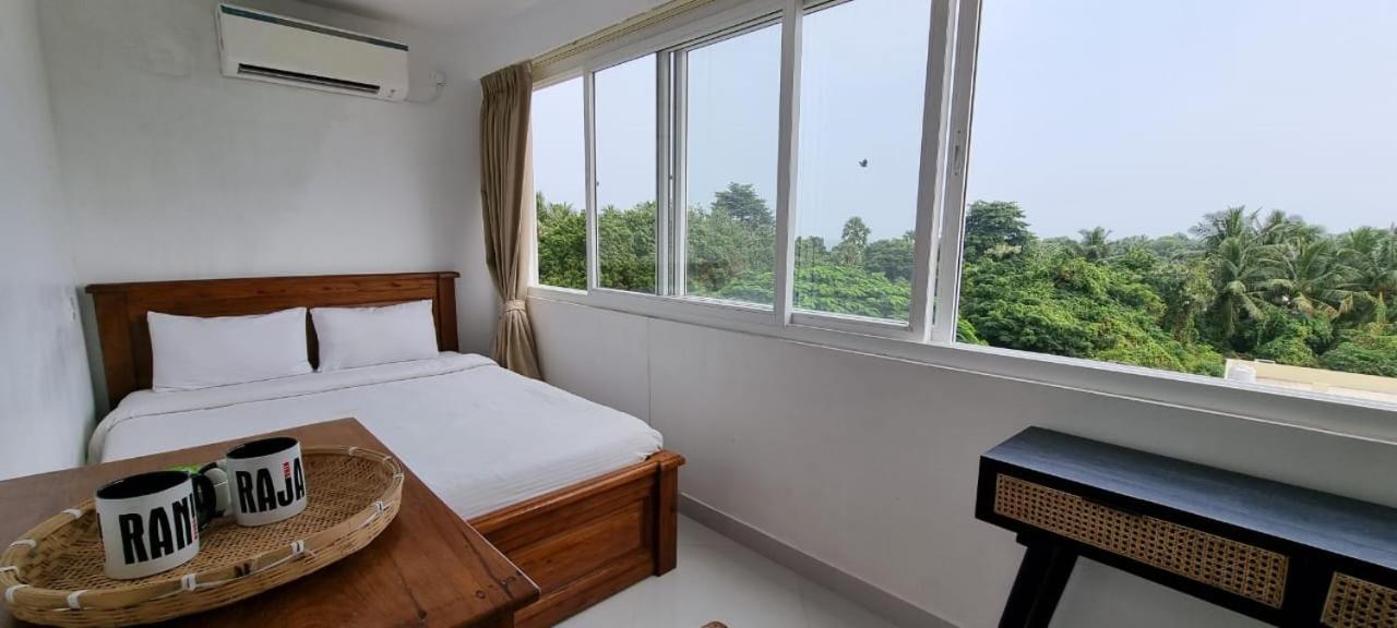 Single Room with Private External Bathroom