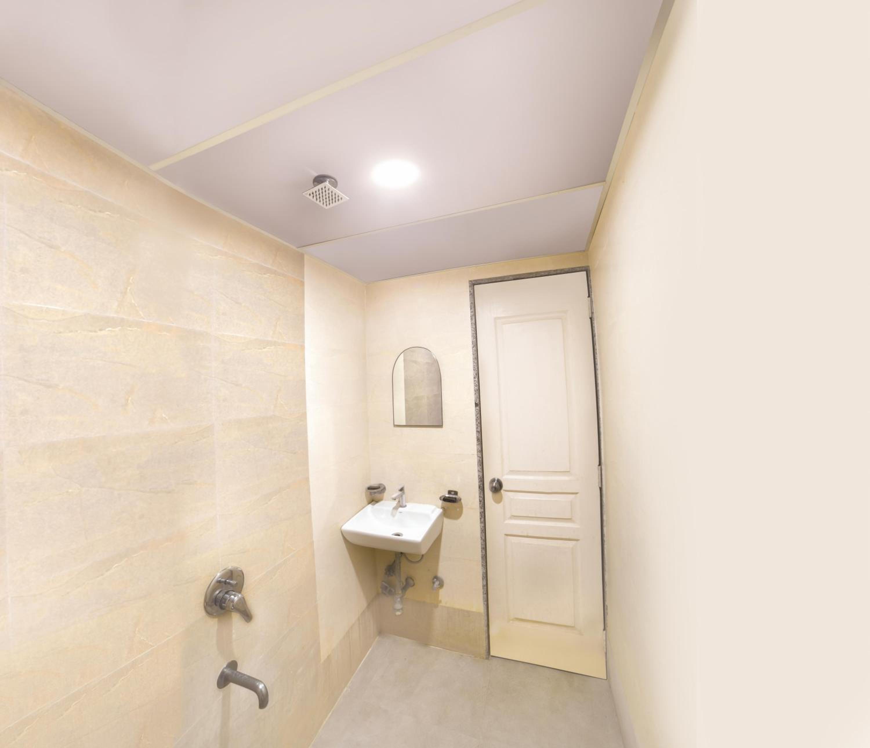 Family Suite - Photo 13