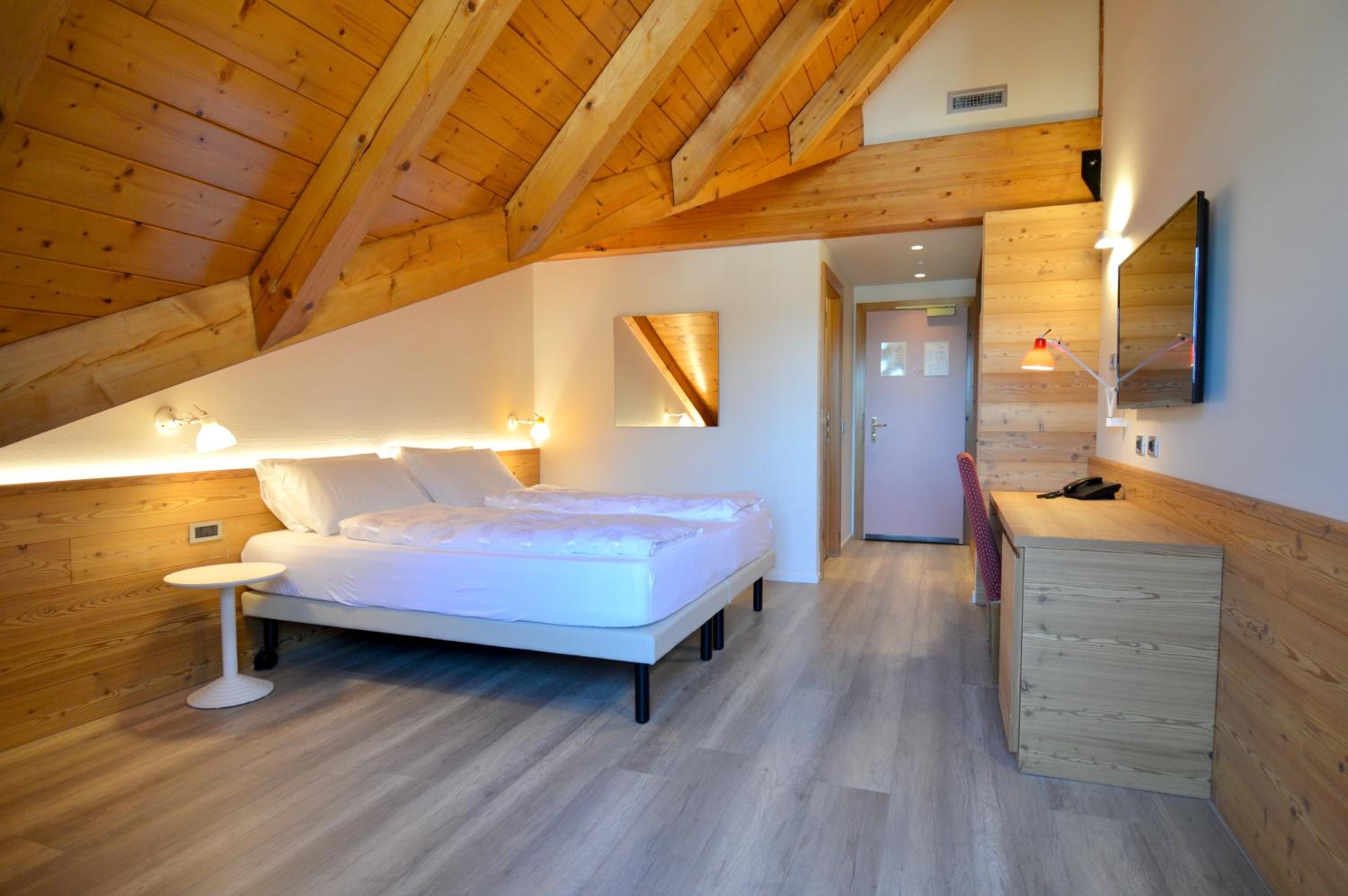 Superior Double Room - Photo 1