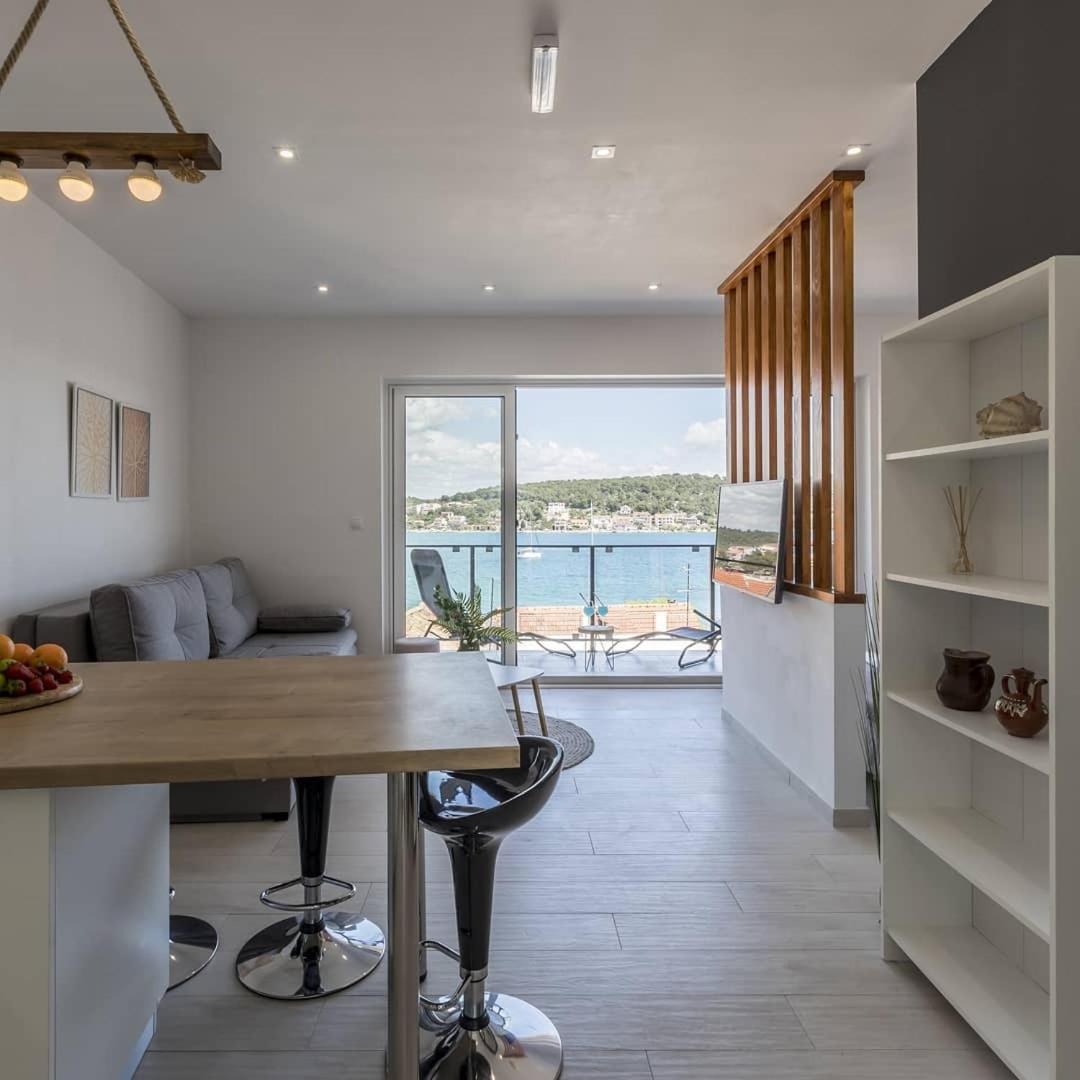 Studio with Sea View - Photo 4