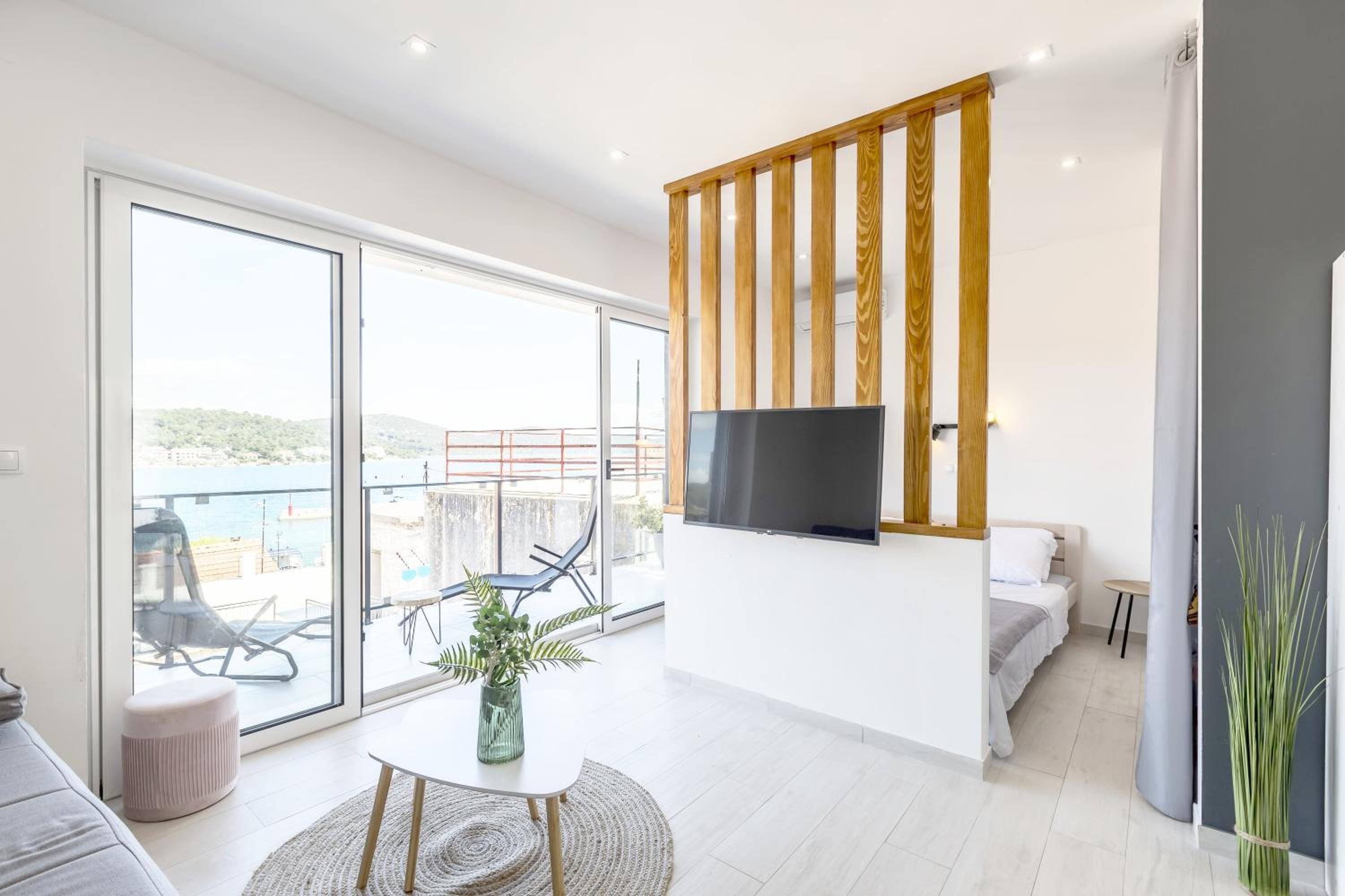 Studio with Sea View - Photo 1