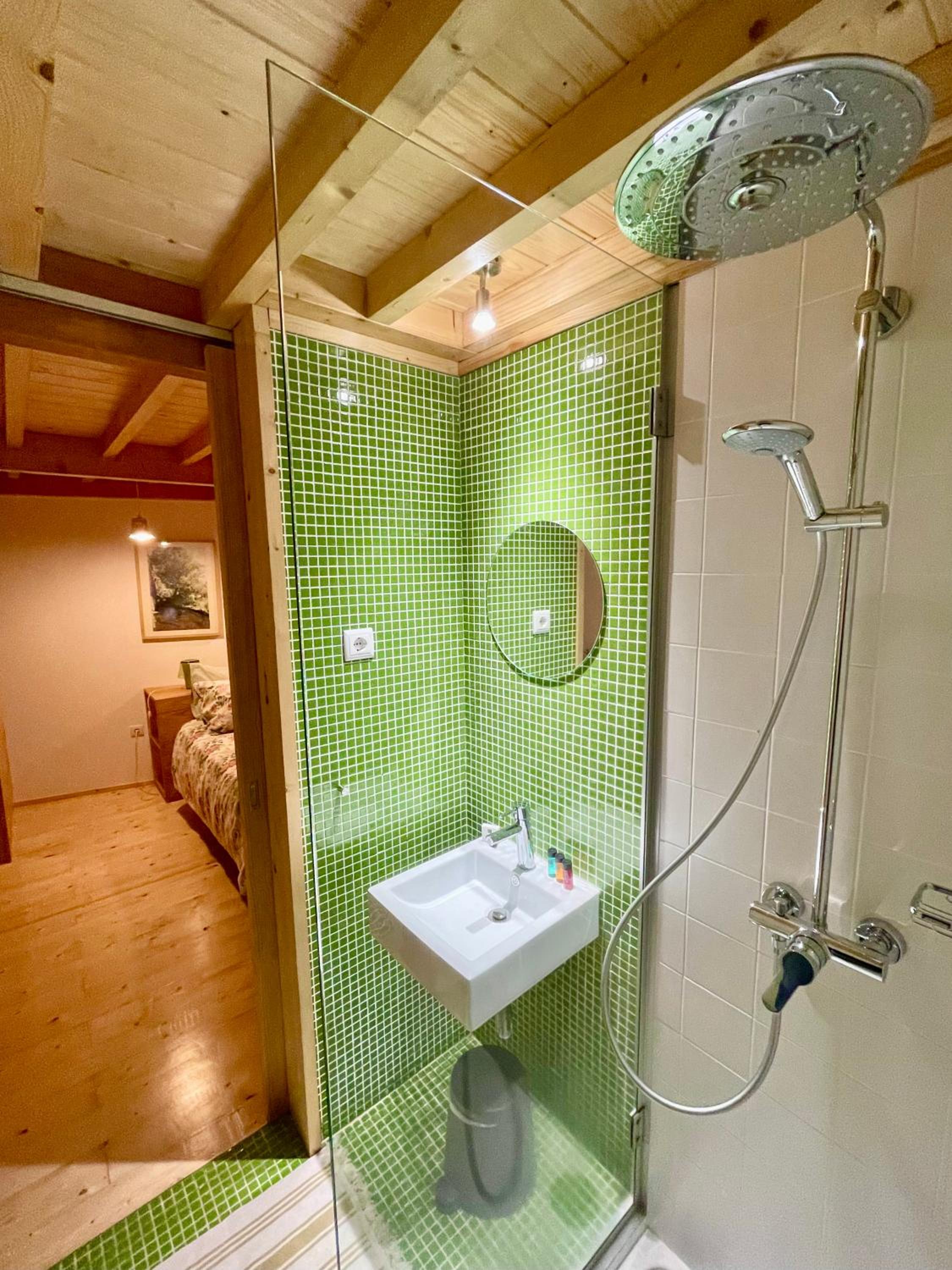 One-Bedroom House photo 3