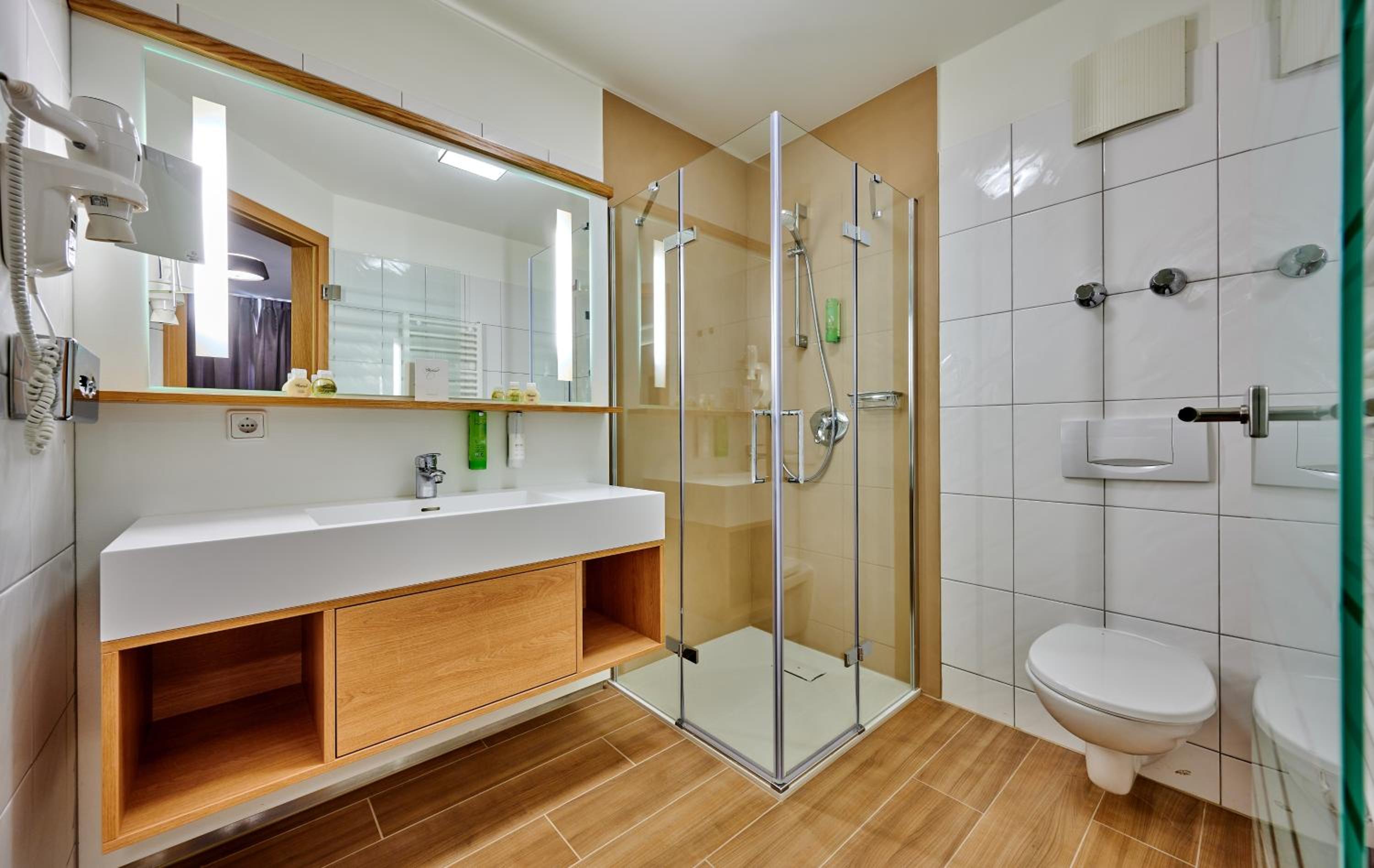 Standard Double Room - Photo 3