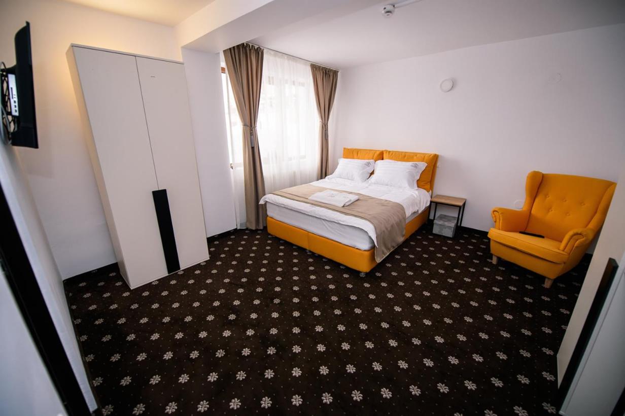 Two-Bedroom Apartment - Photo 1