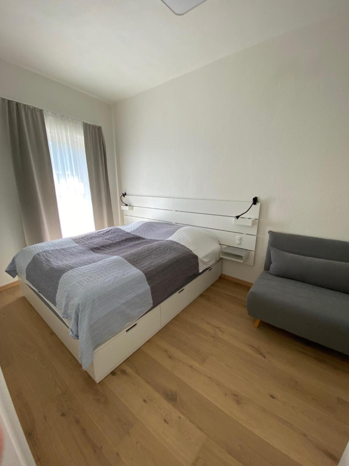 One-Bedroom Apartment - Photo 6