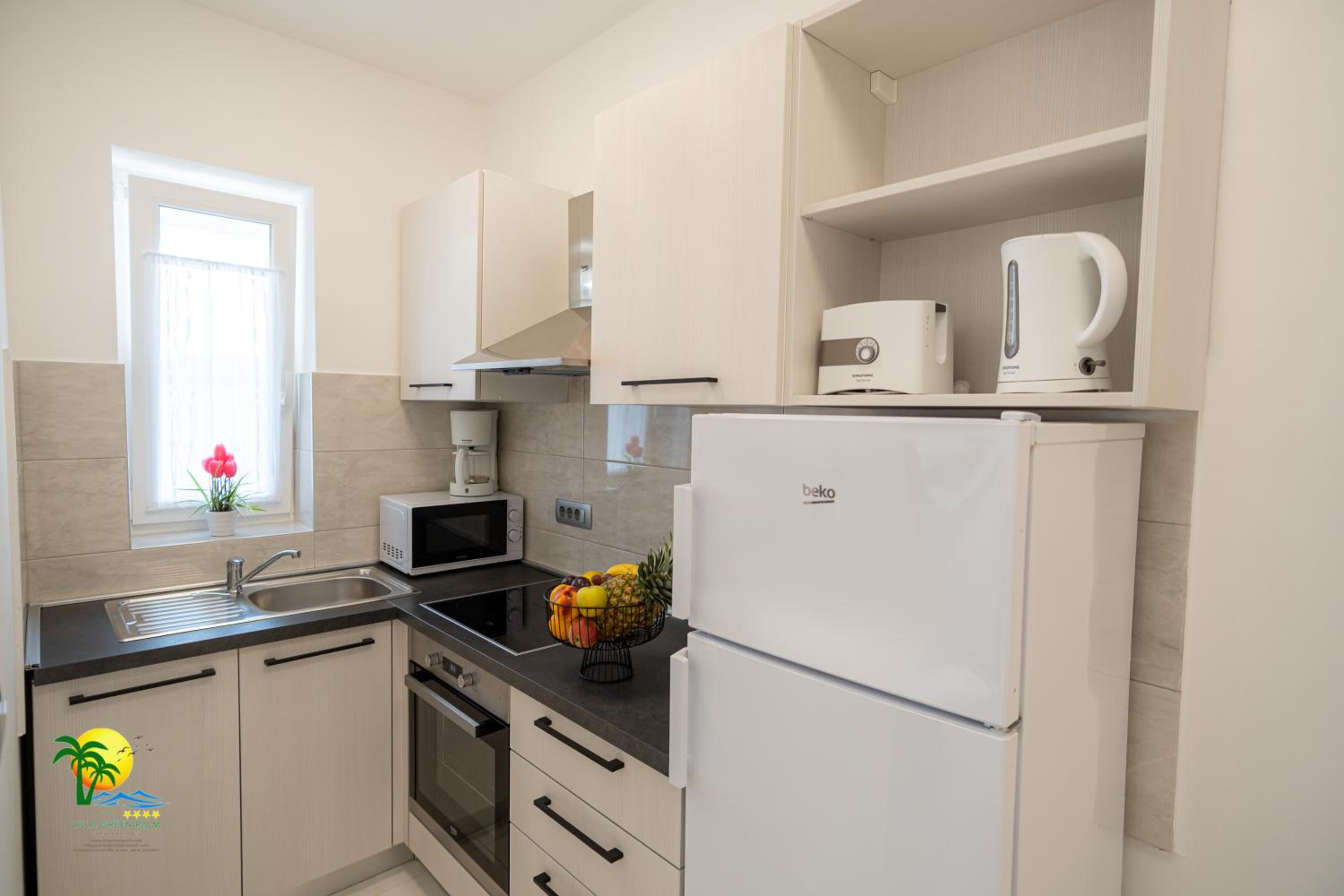 Studio Apartment photo 3