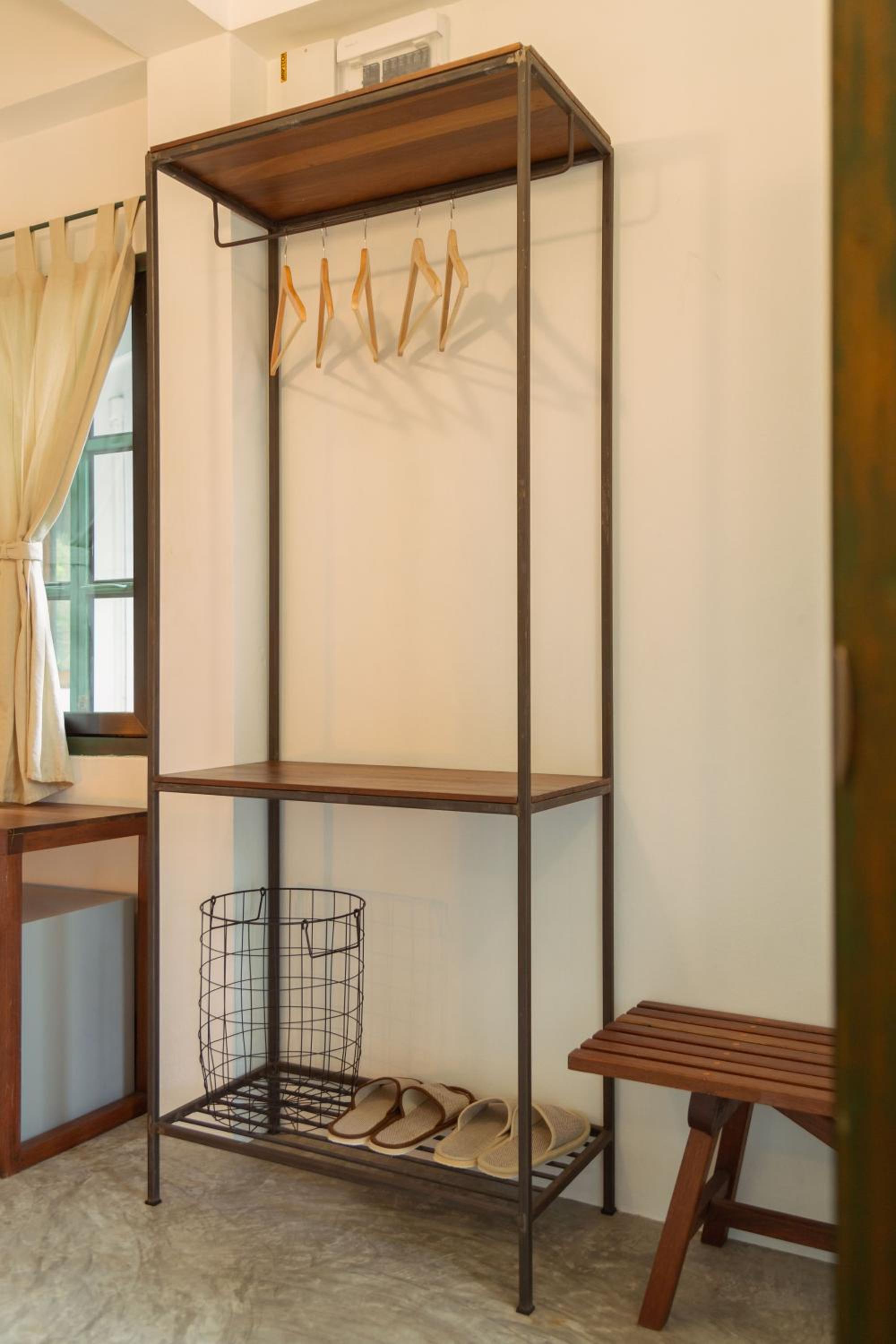Deluxe Double or Twin Room with Balcony - Photo 4