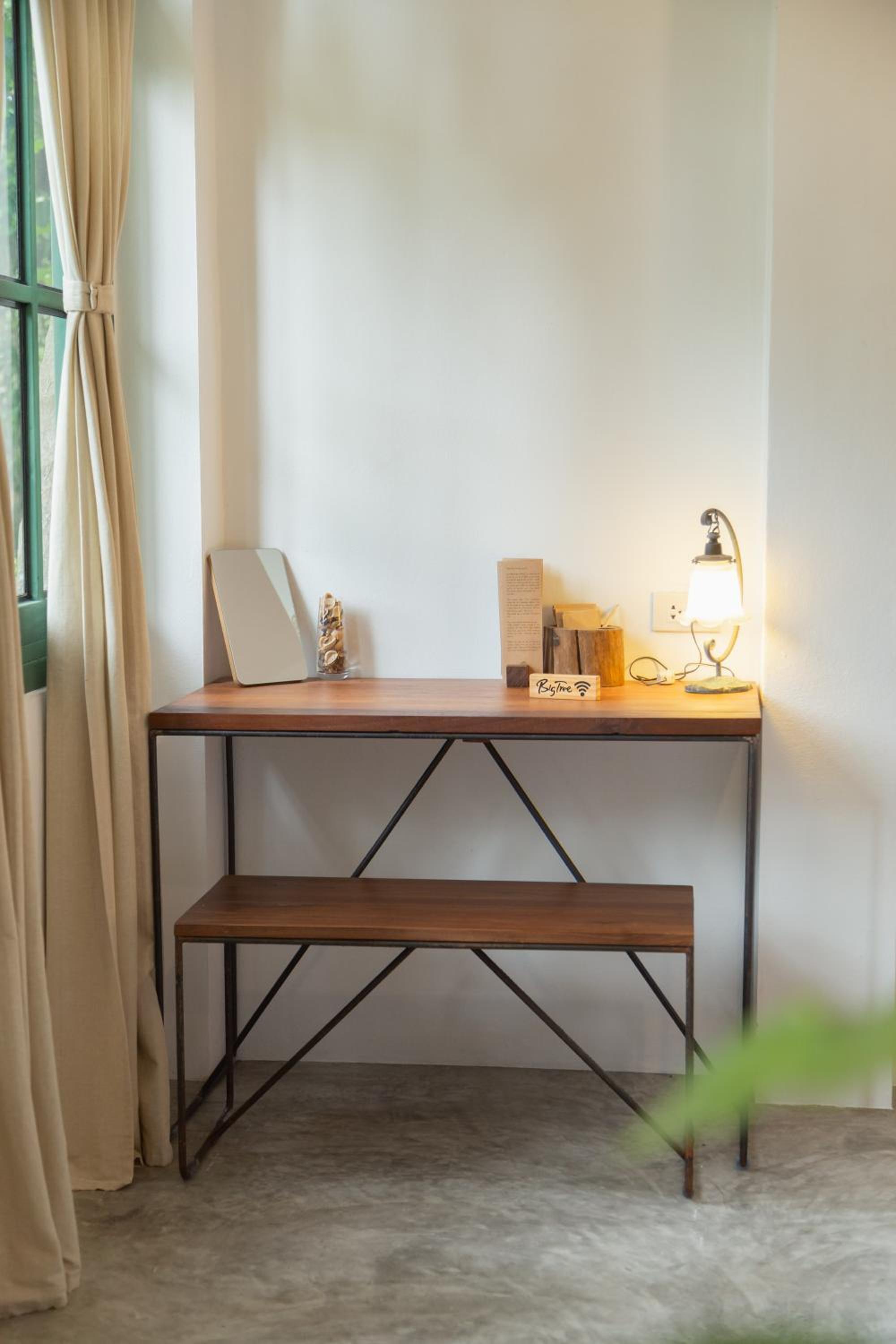 Studio with Balcony - Photo 23