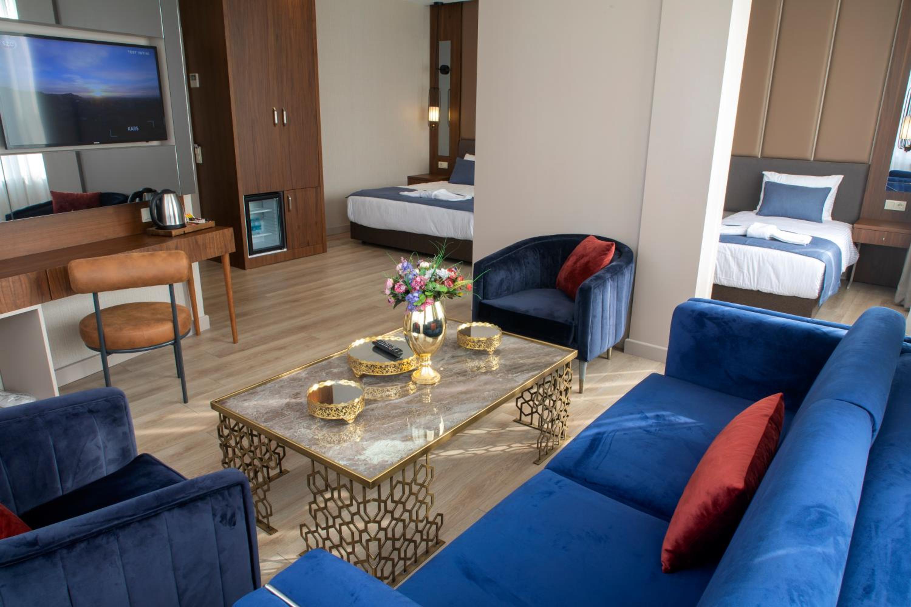 King Suite with Sea View photo 1
