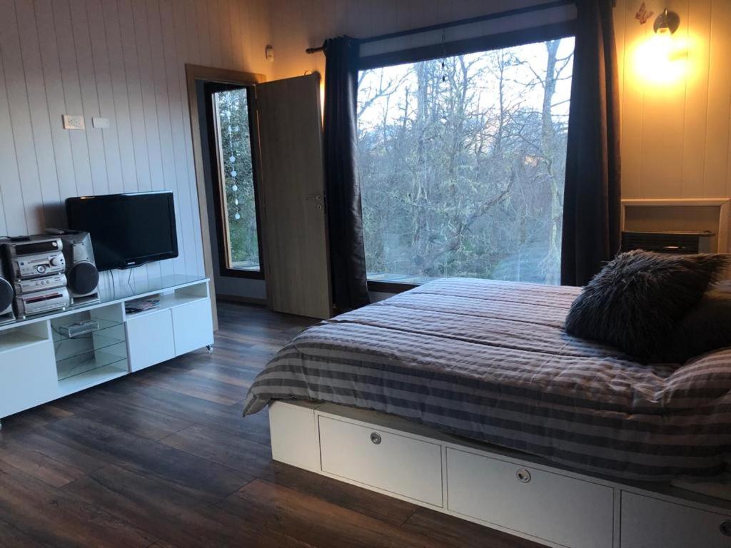 Four-Bedroom House photo 2