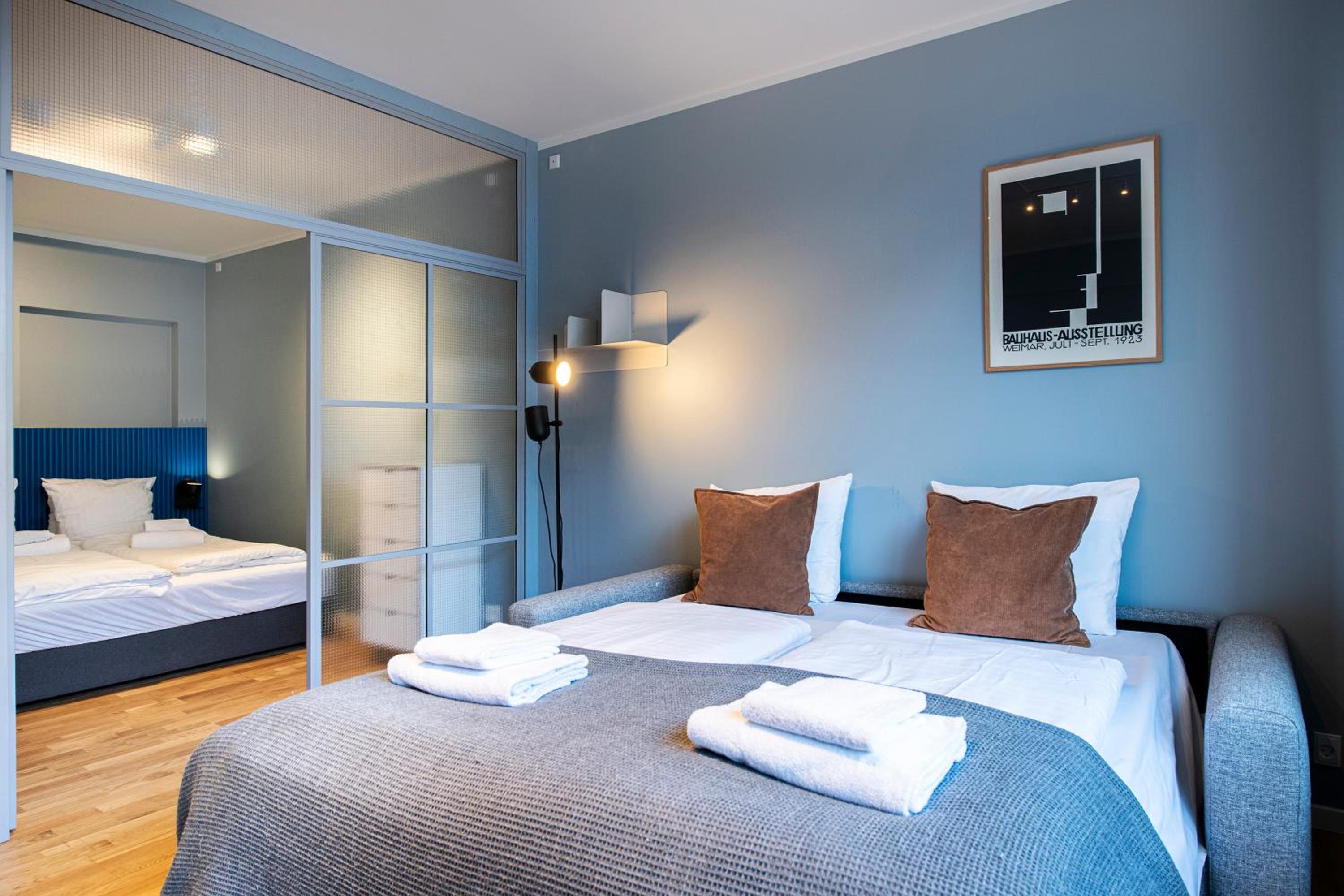 One-Bedroom Apartment - Photo 7