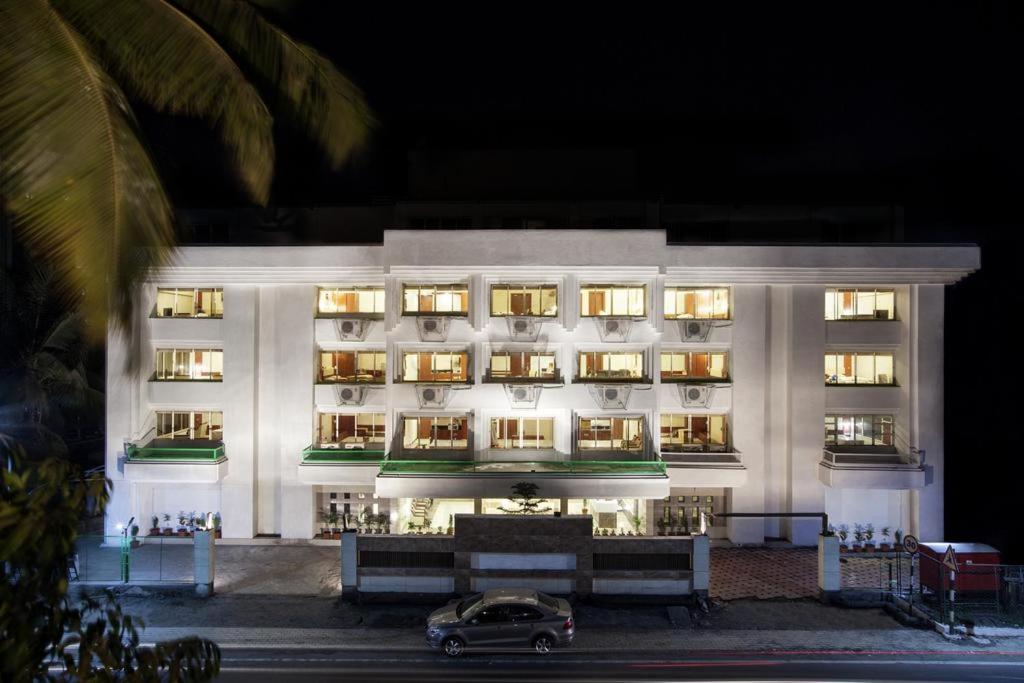 Deluxe Room - Photo 1