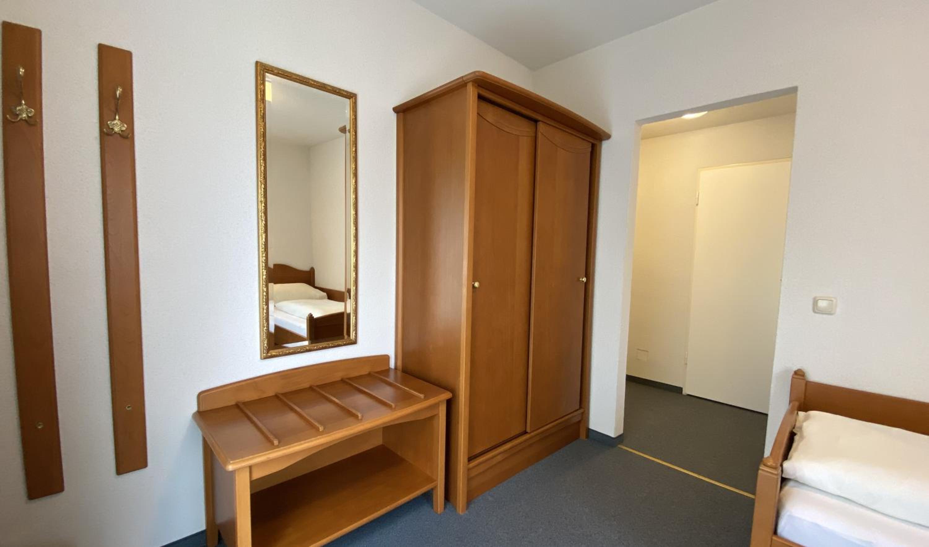 Single Room photo 3