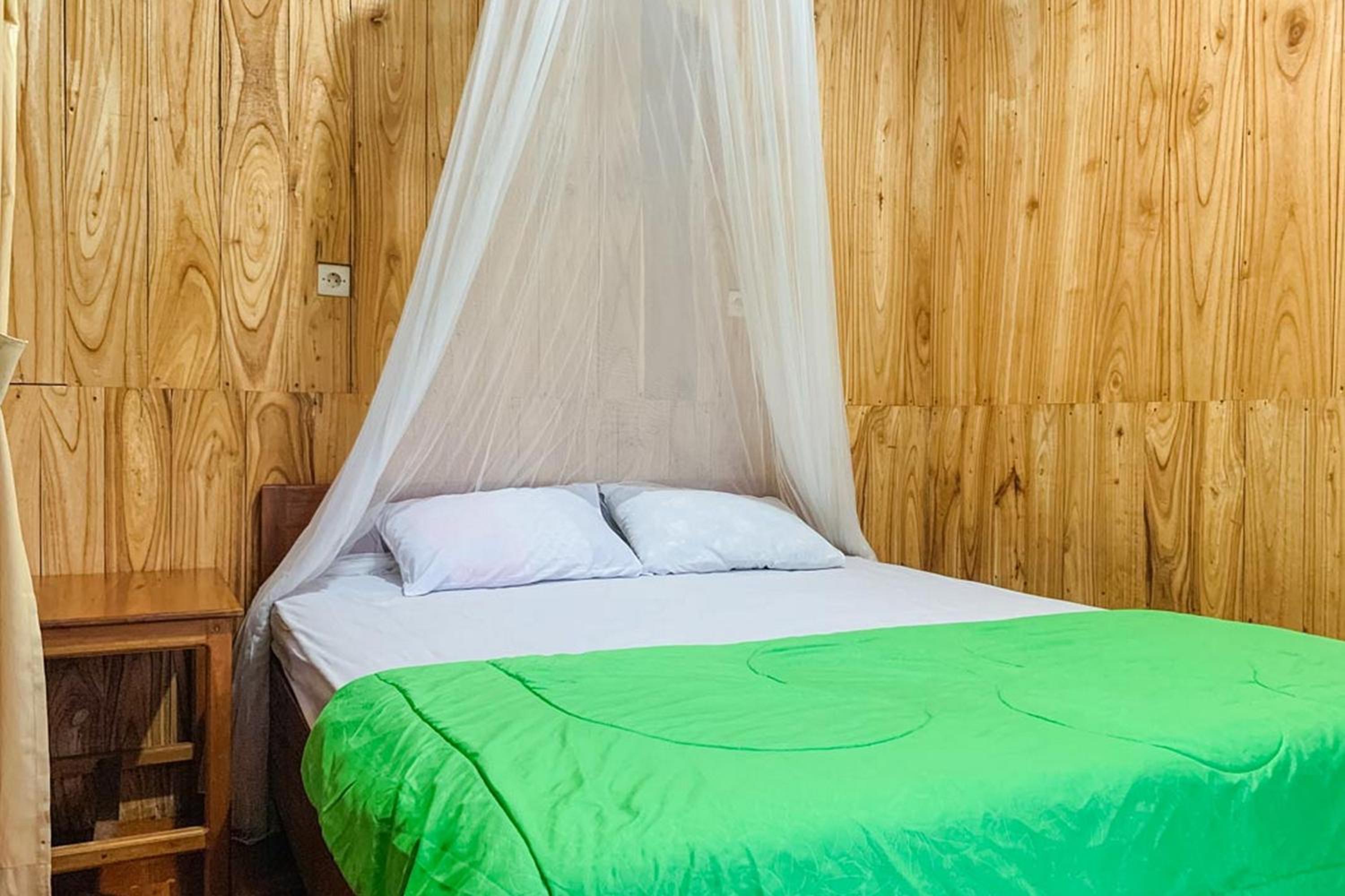 Standard Double Room With Fan photo 1