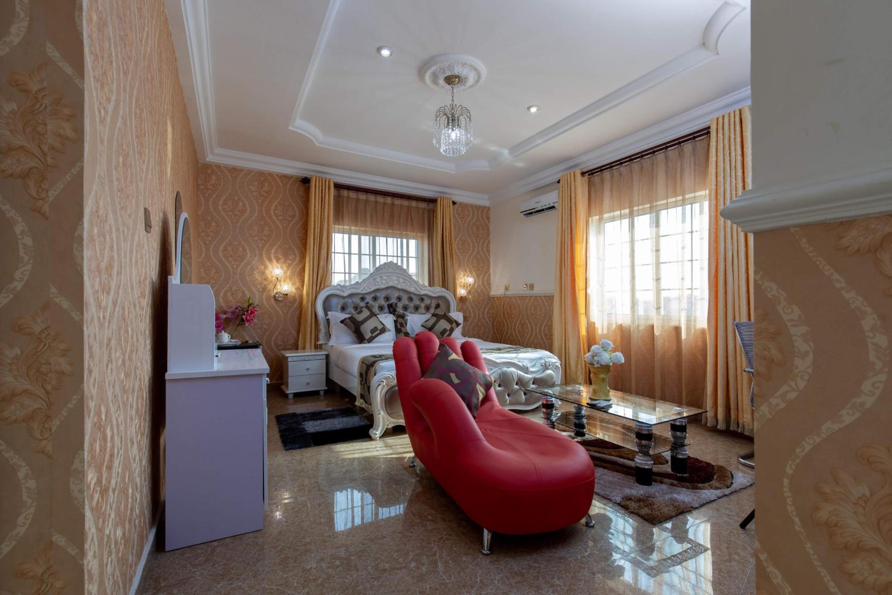 Deluxe Single Room