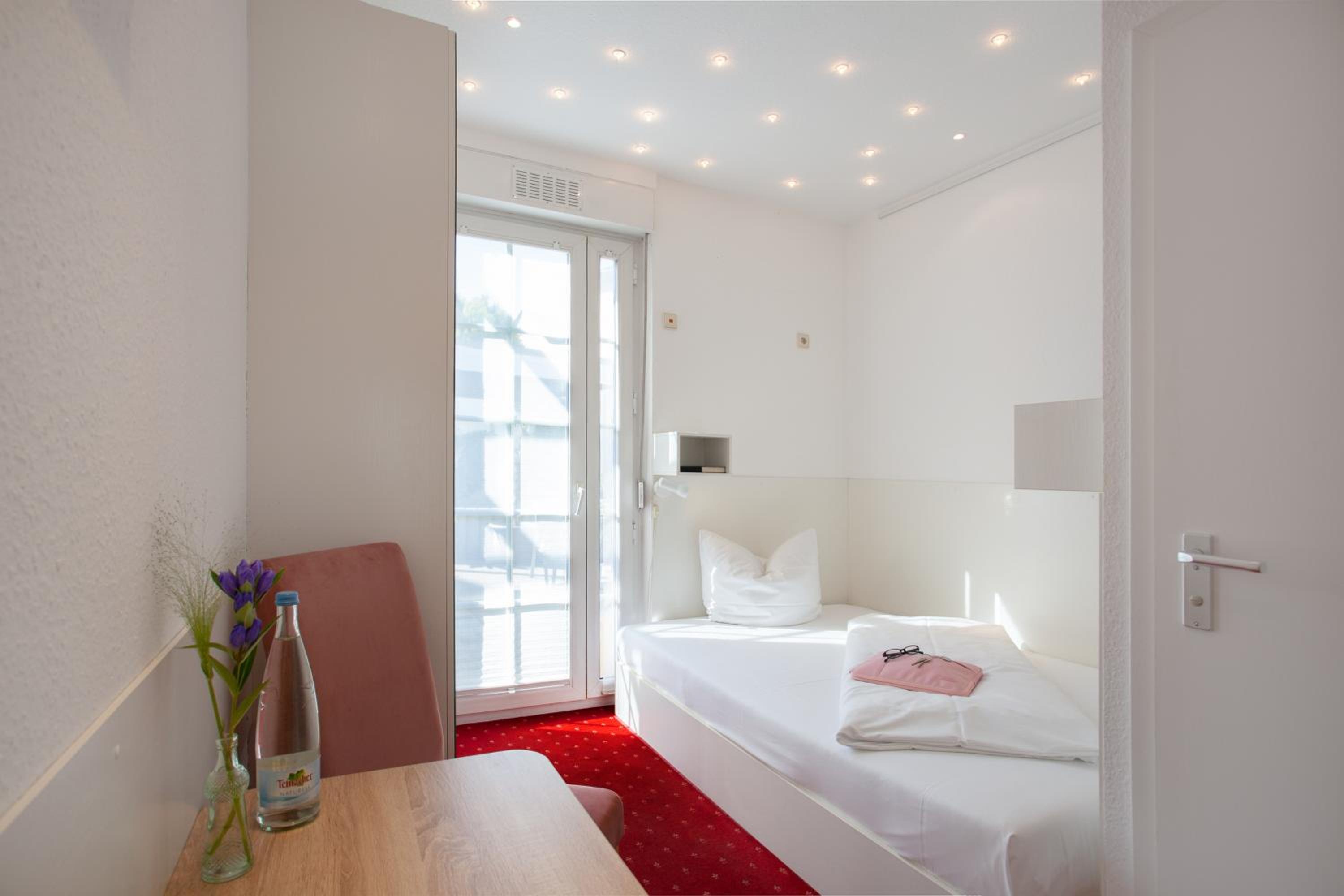 Standard Single Room photo 3