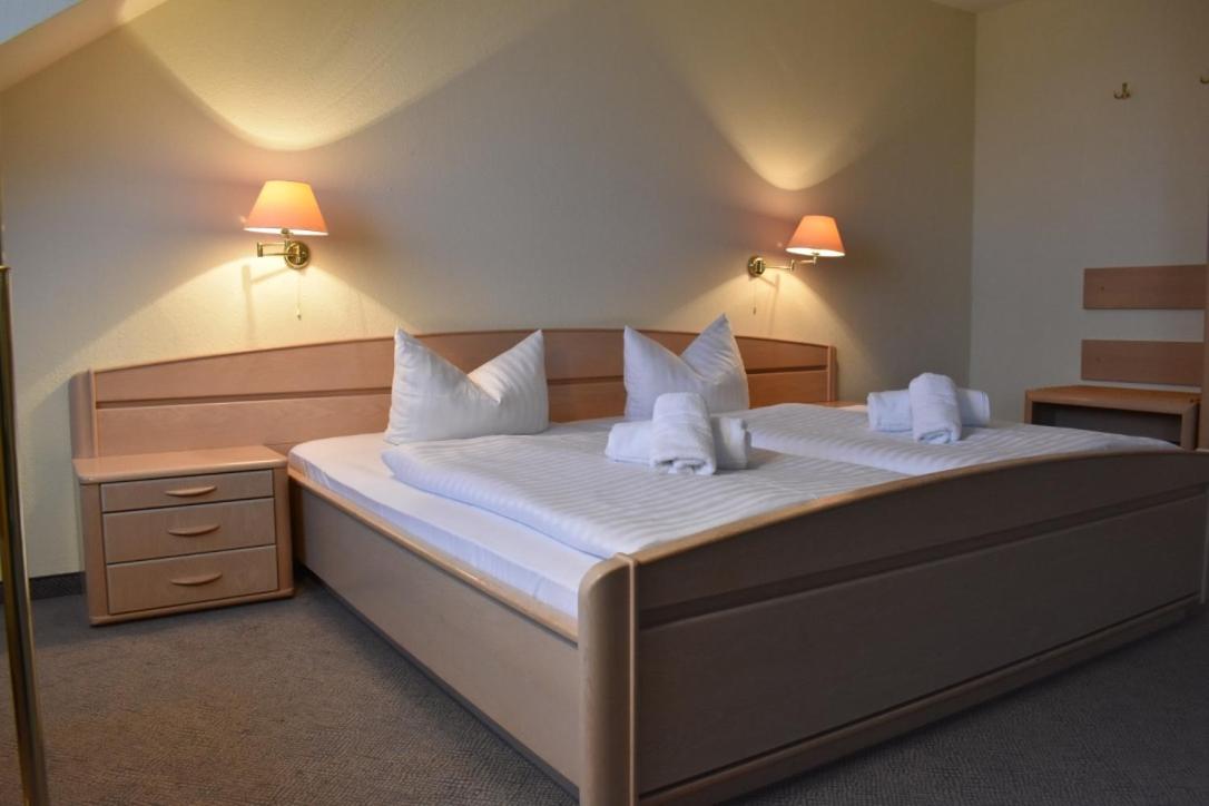 Double Room - Photo 3