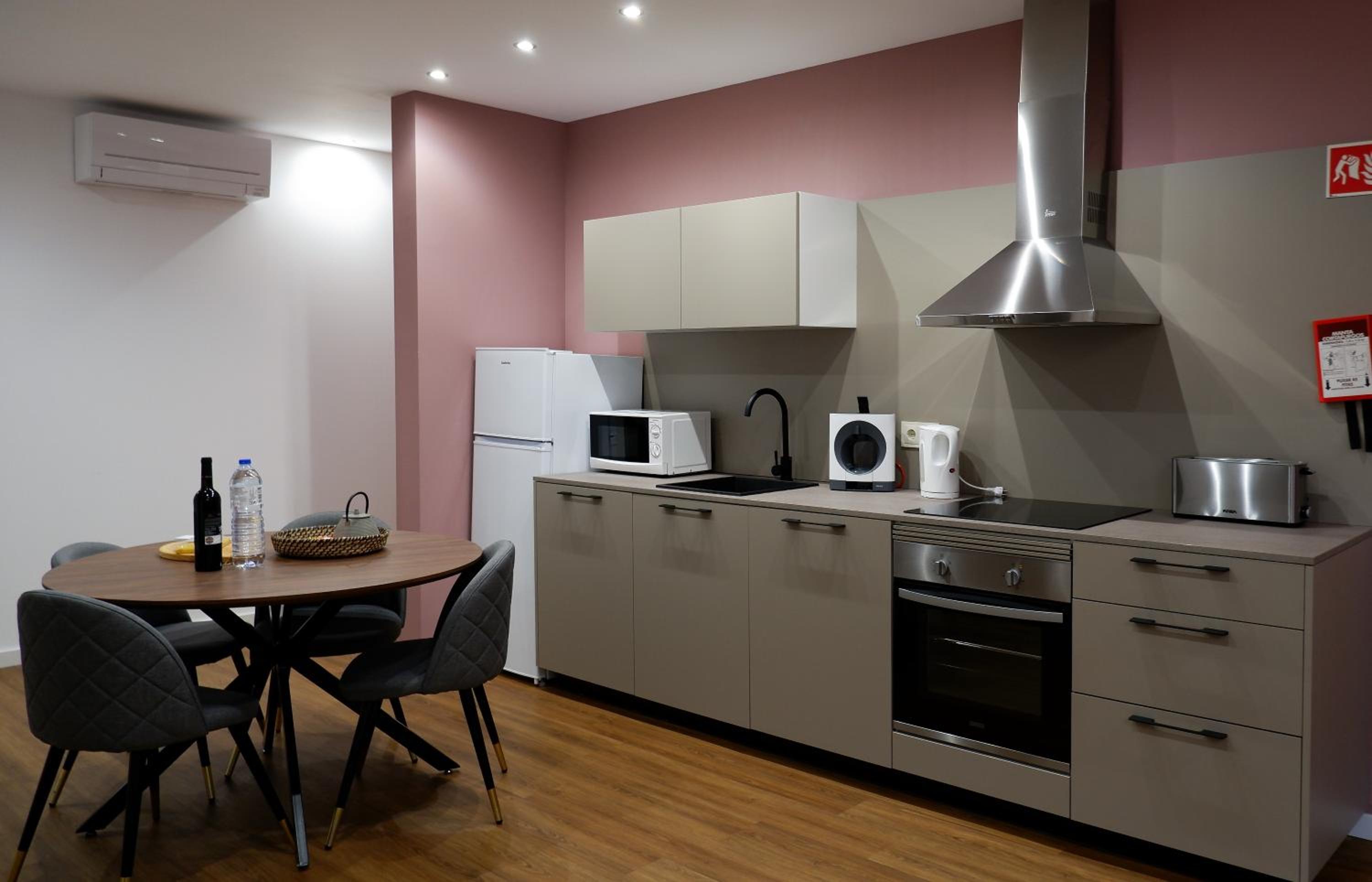 Two-Bedroom Apartment with City View
