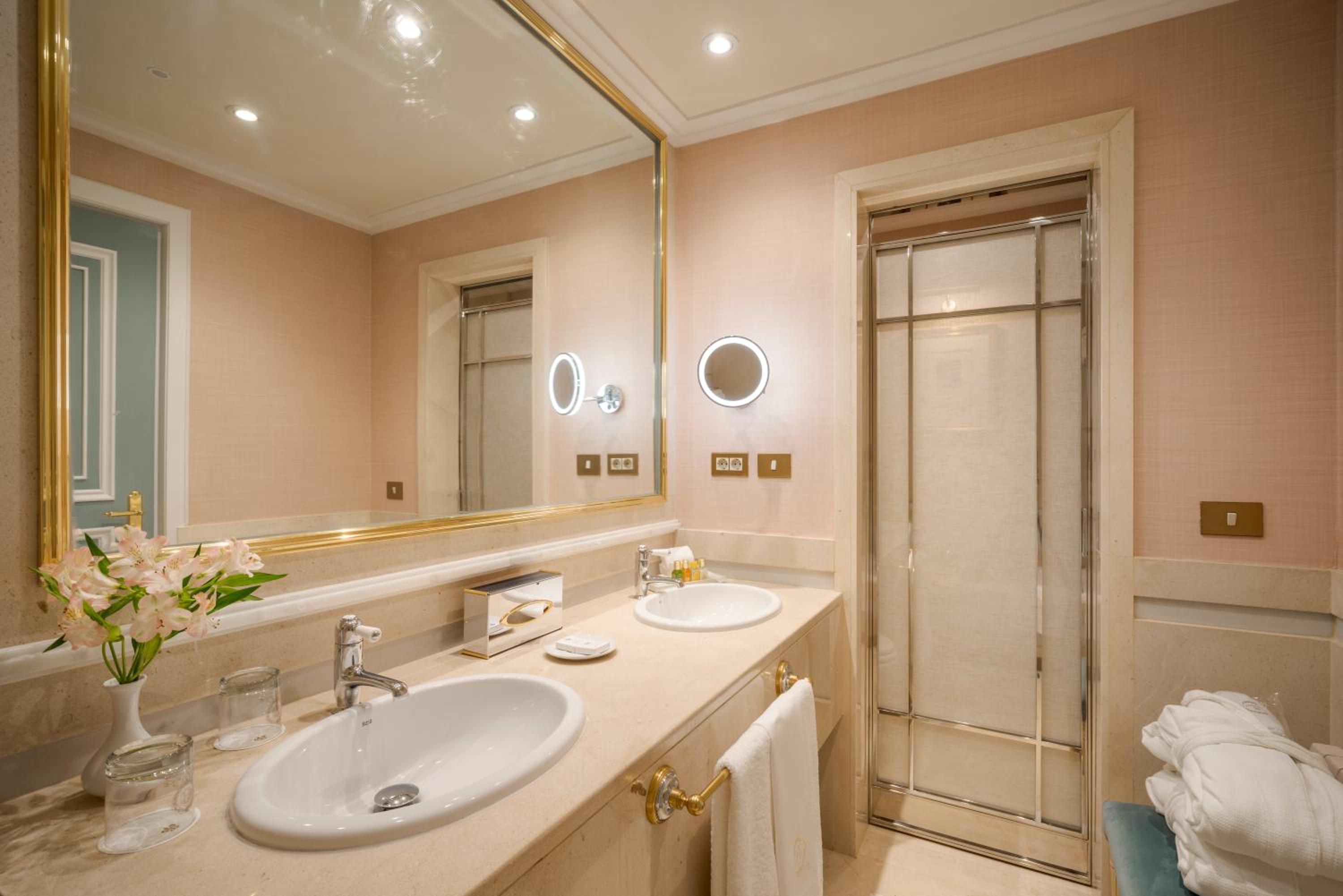 Junior Suite - Photo 3