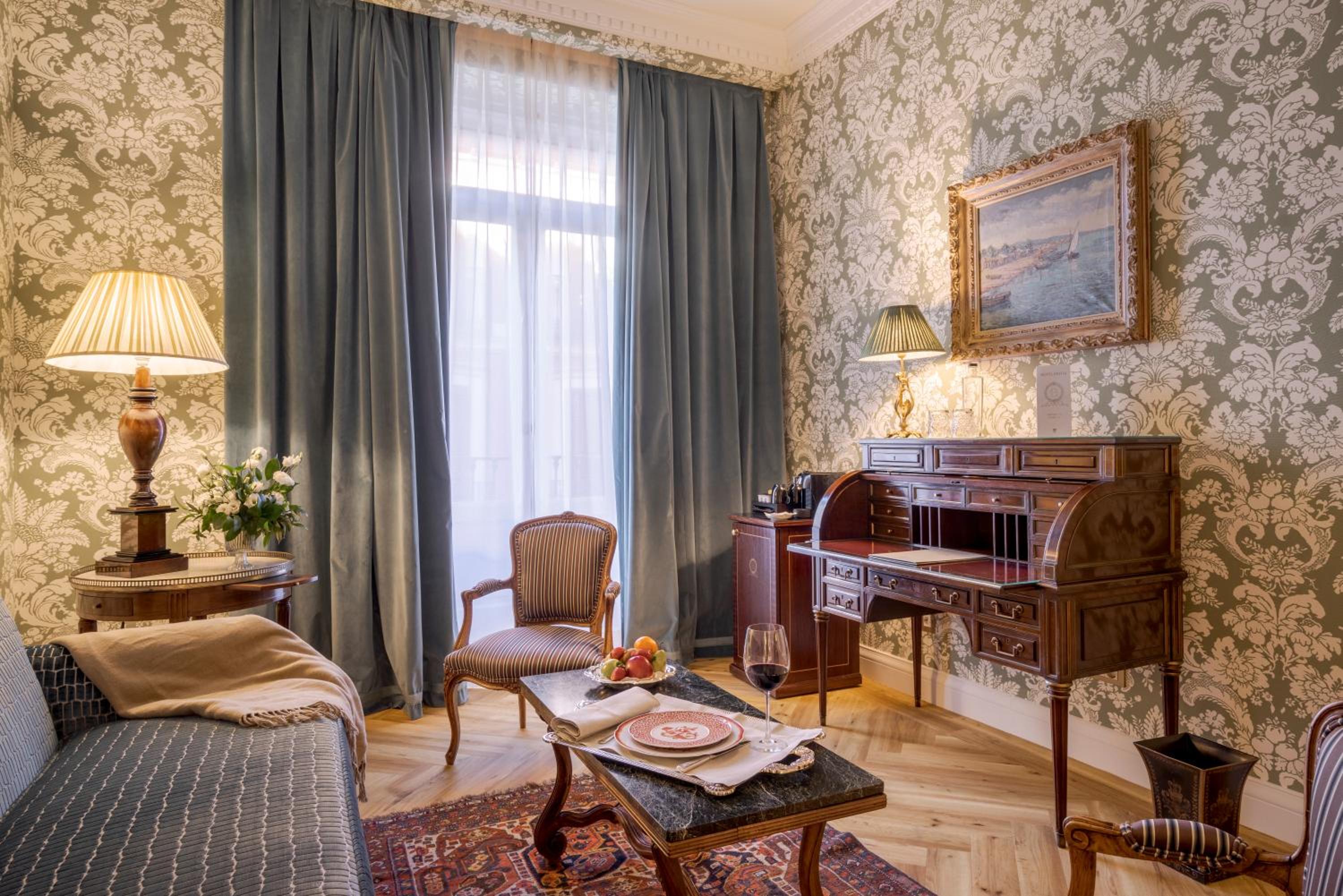 Junior Suite - Photo 9
