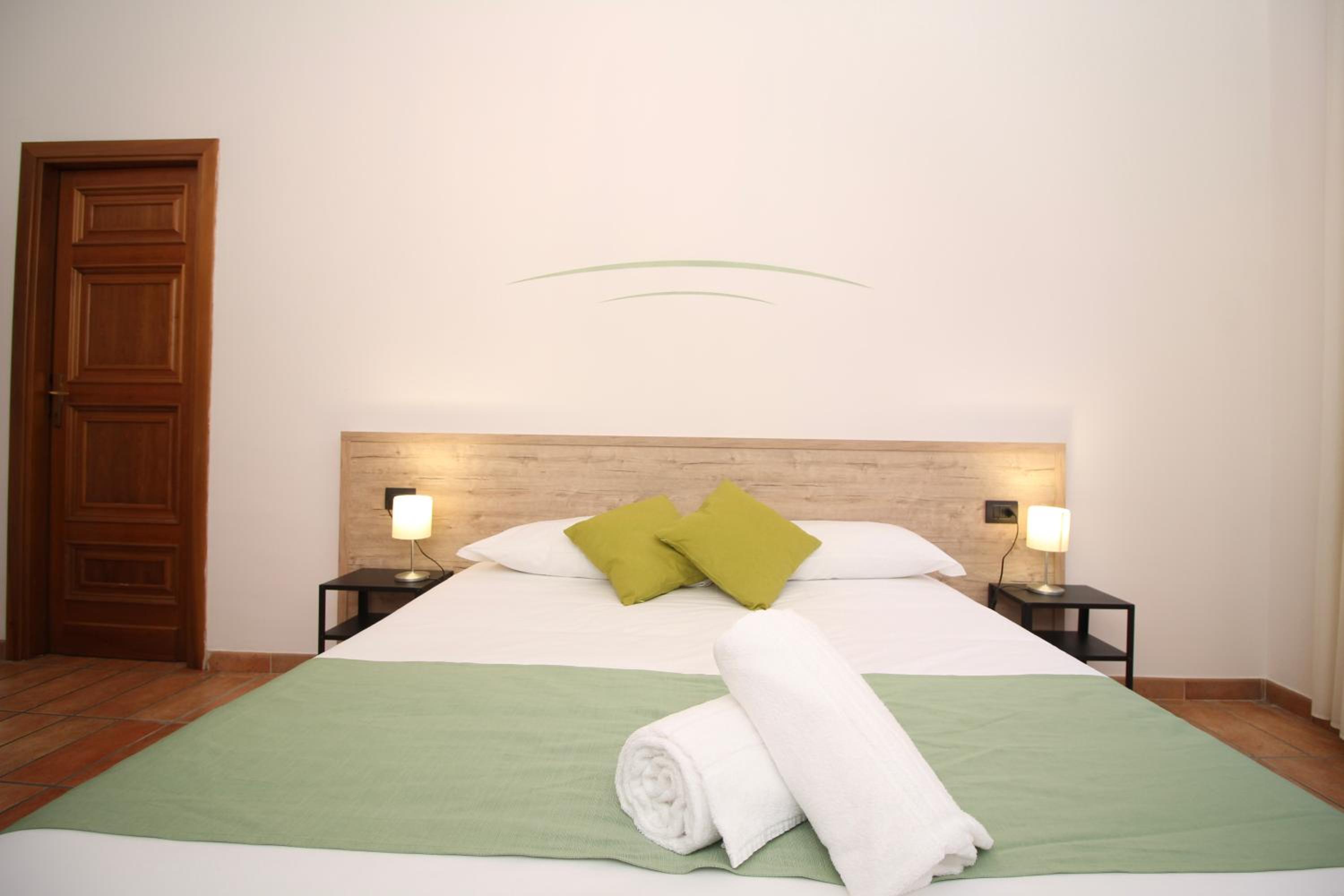 Superior Double or Twin Room - Photo 5