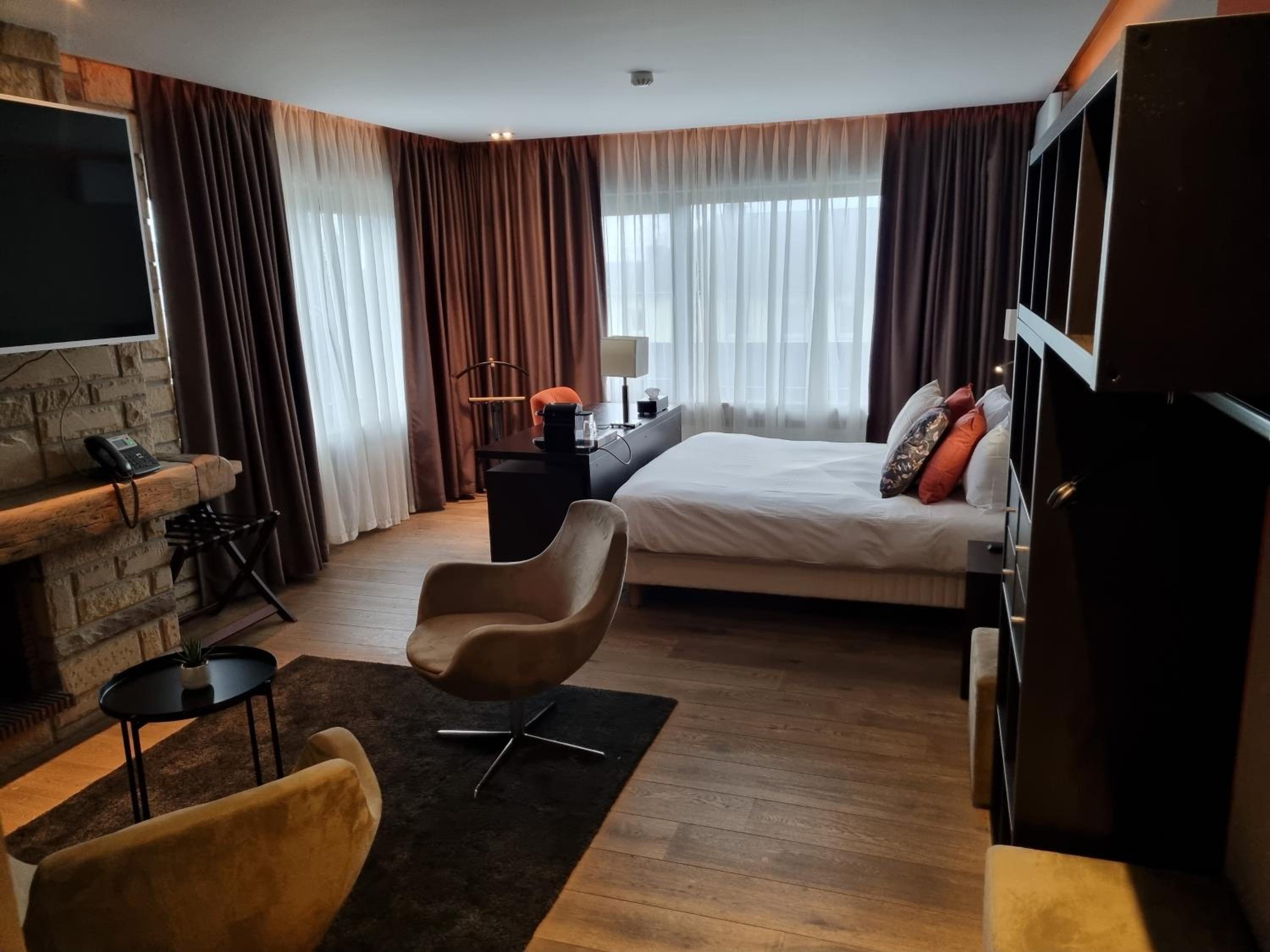 Suite photo 1
