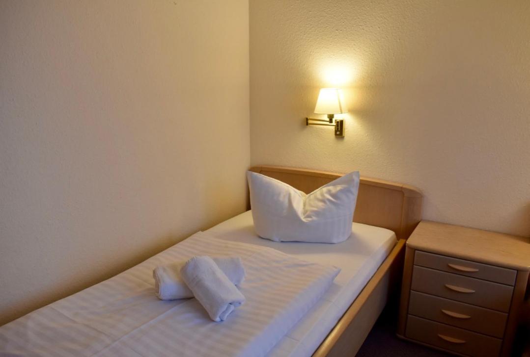 Economy Double Room photo 3
