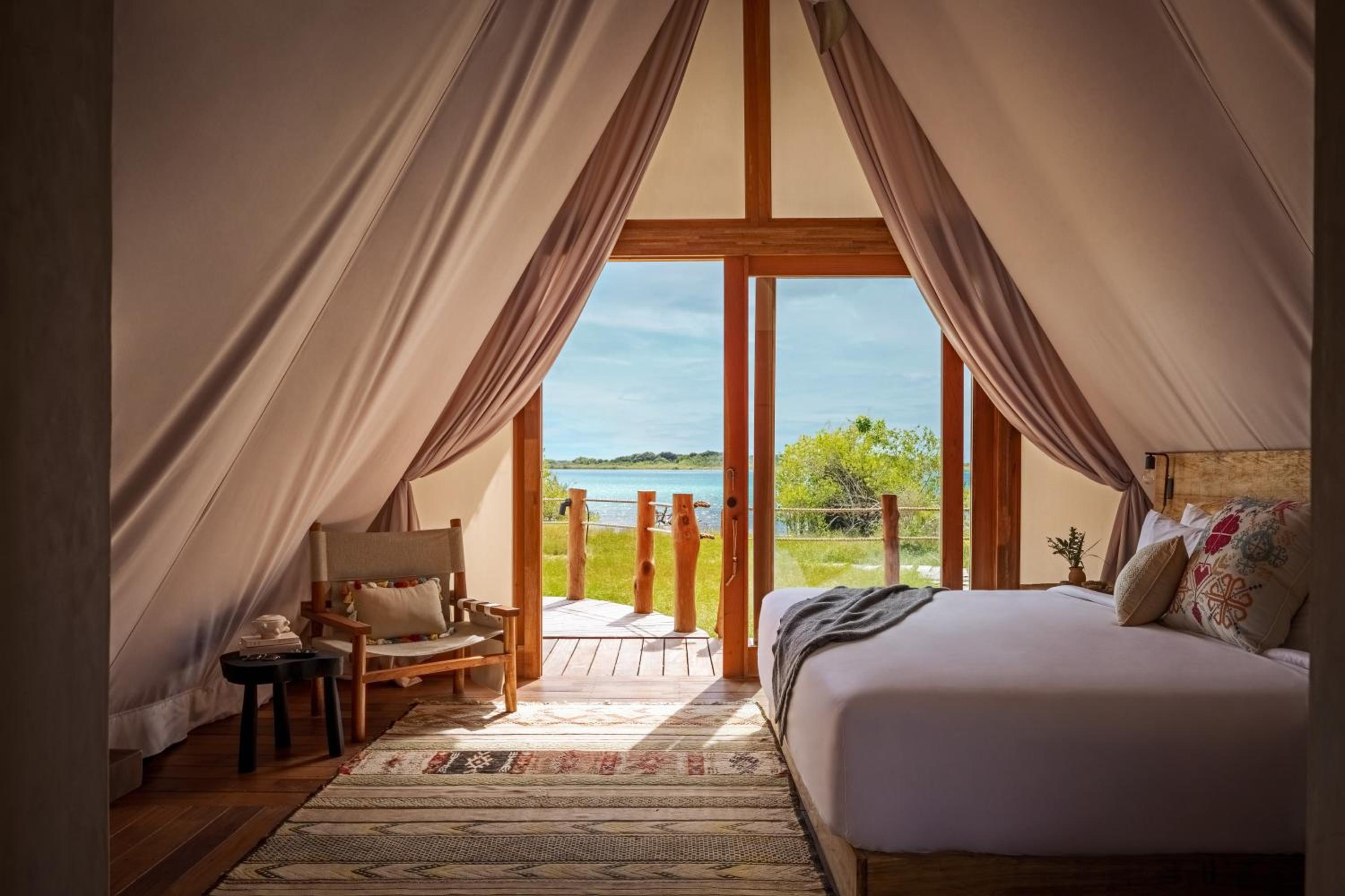 King Room with Lake View