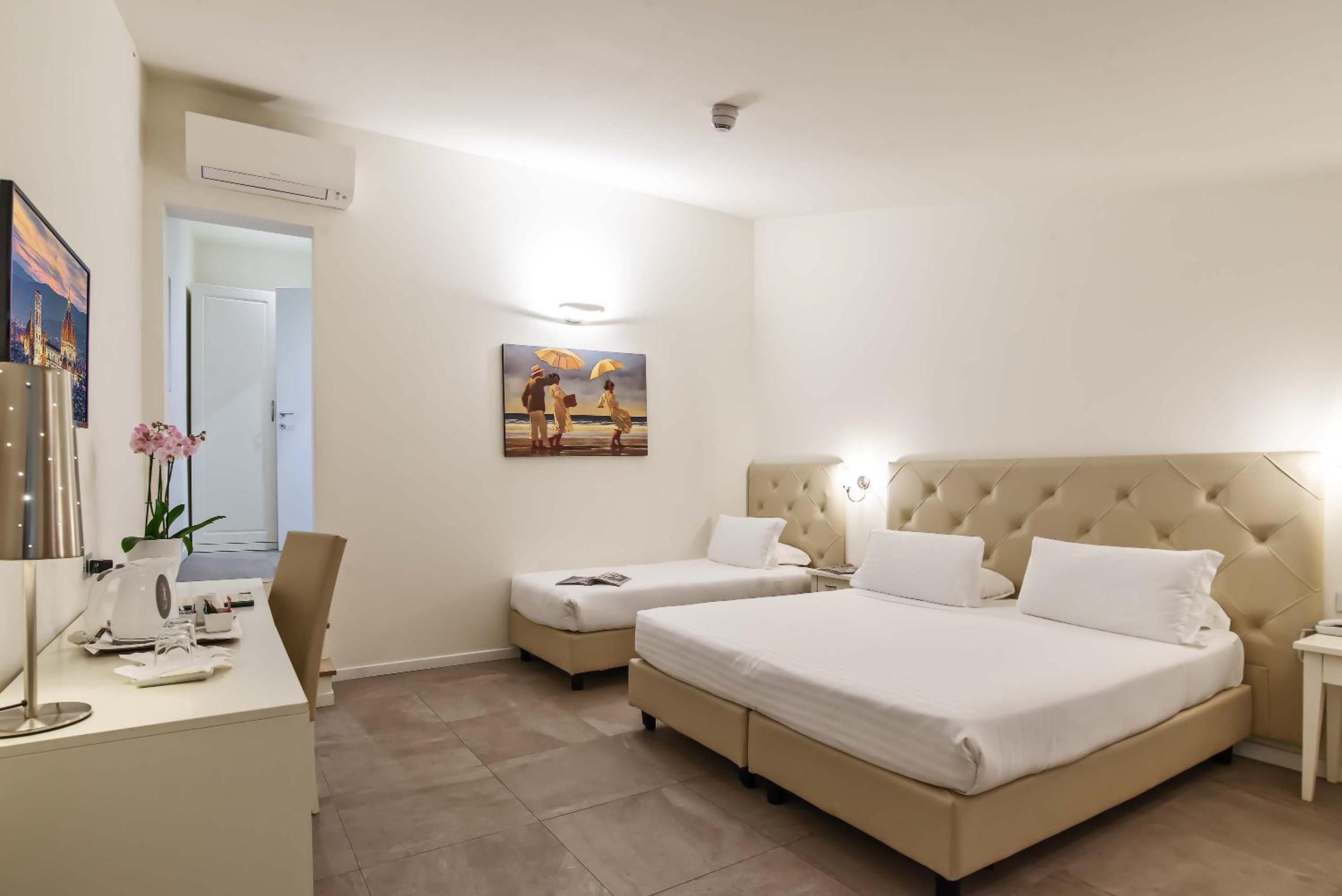 Triple Room - Photo 3