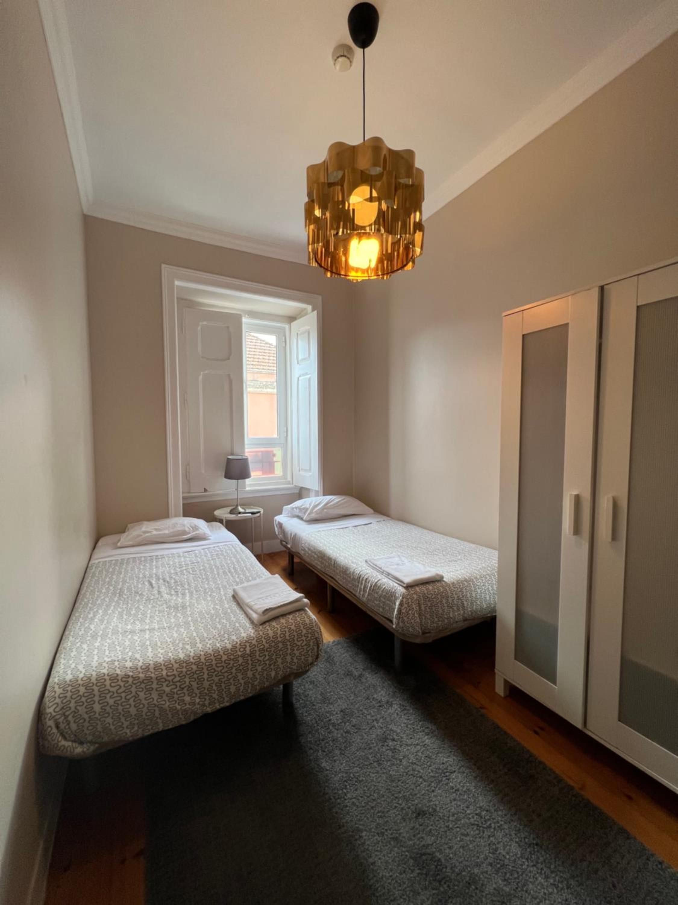 Twin Room with External Private Bathroom photo 1