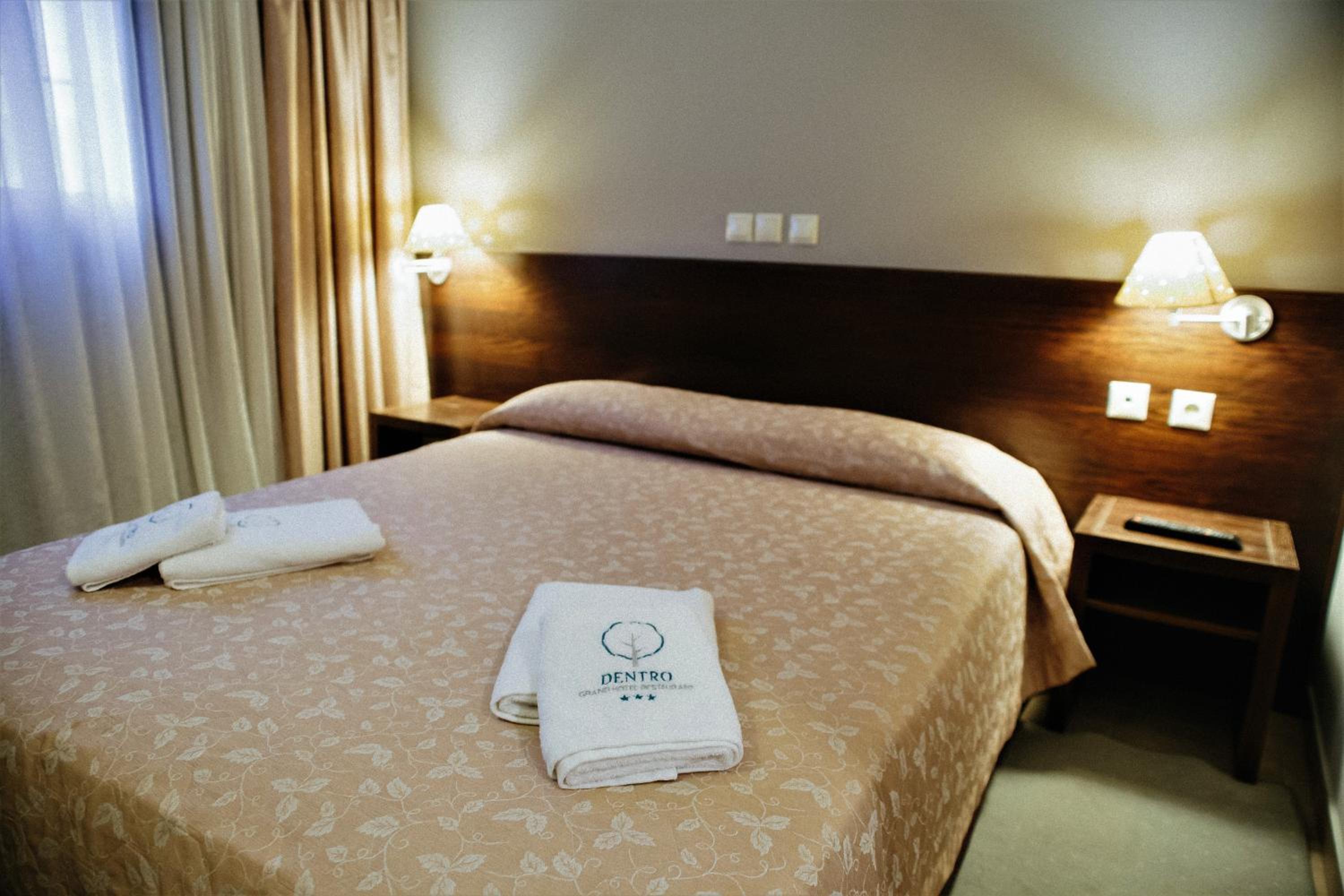 Double or Twin Room photo 1