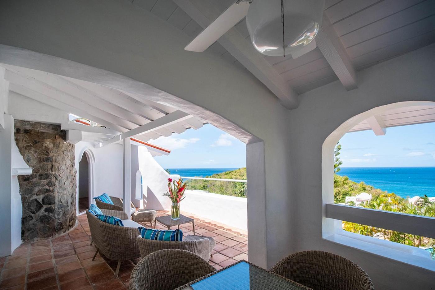 Balcony & Terrace