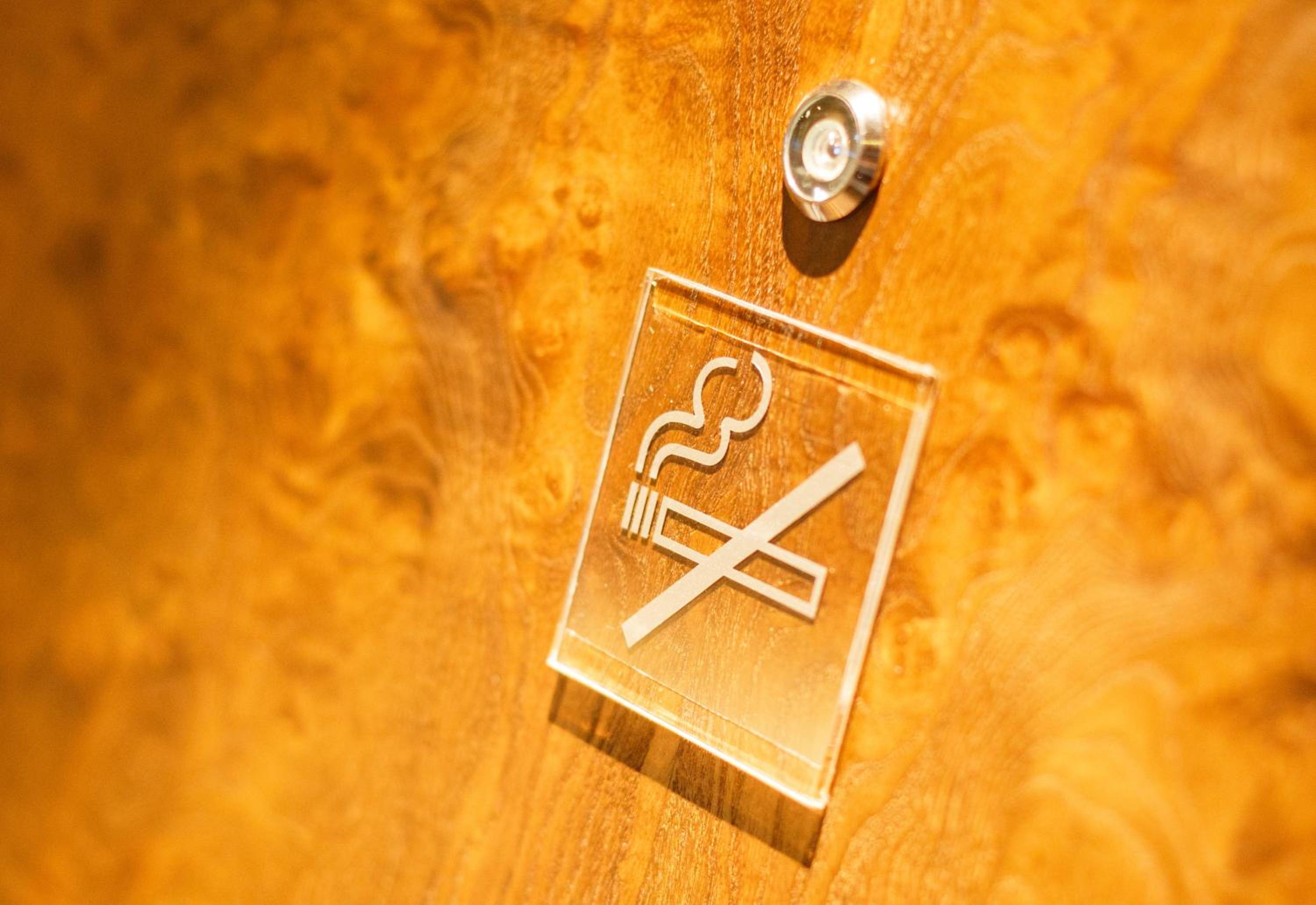 Classic Queen Room - Photo 2