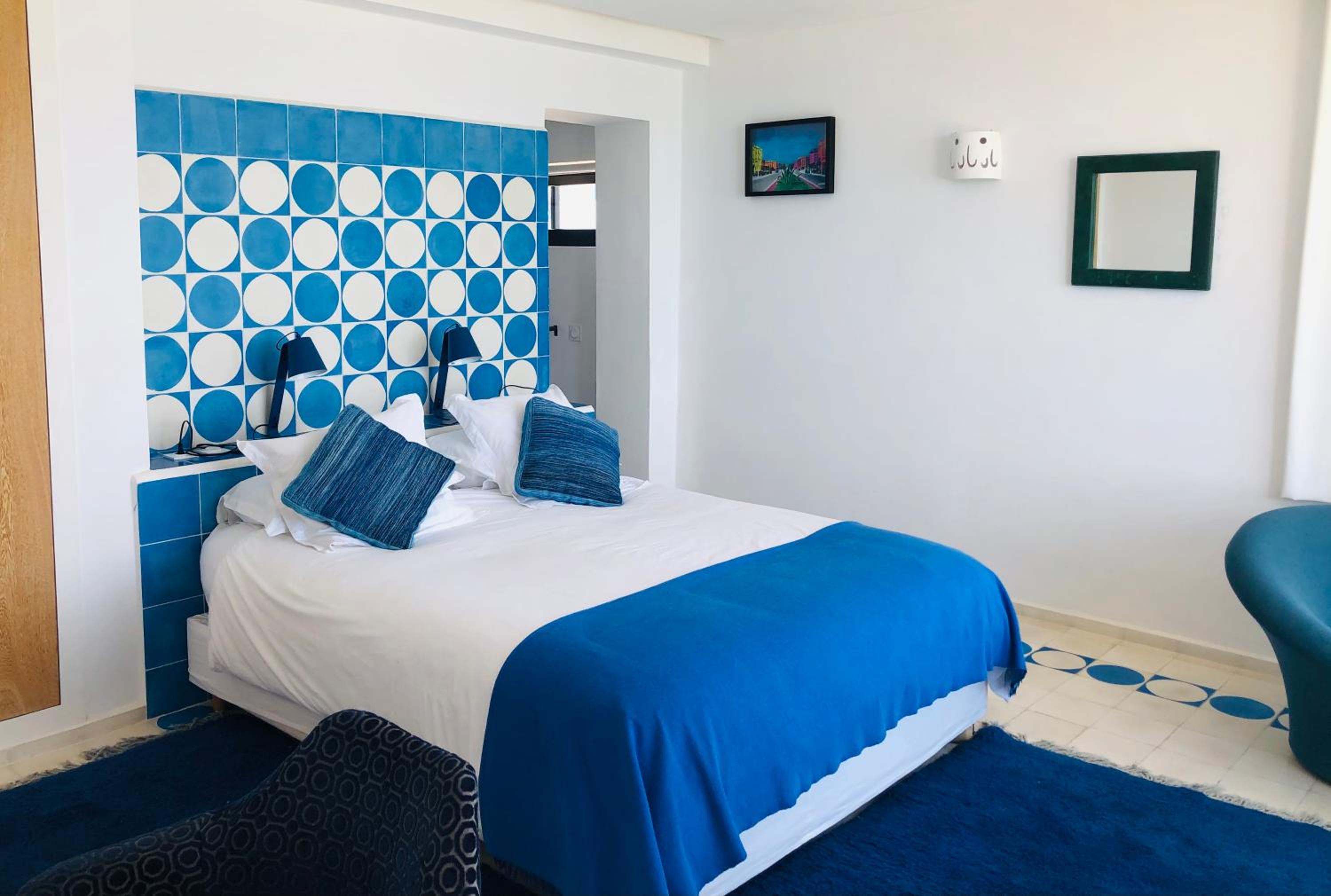 Deluxe Double Room with Panoramic Sea View - Photo 4