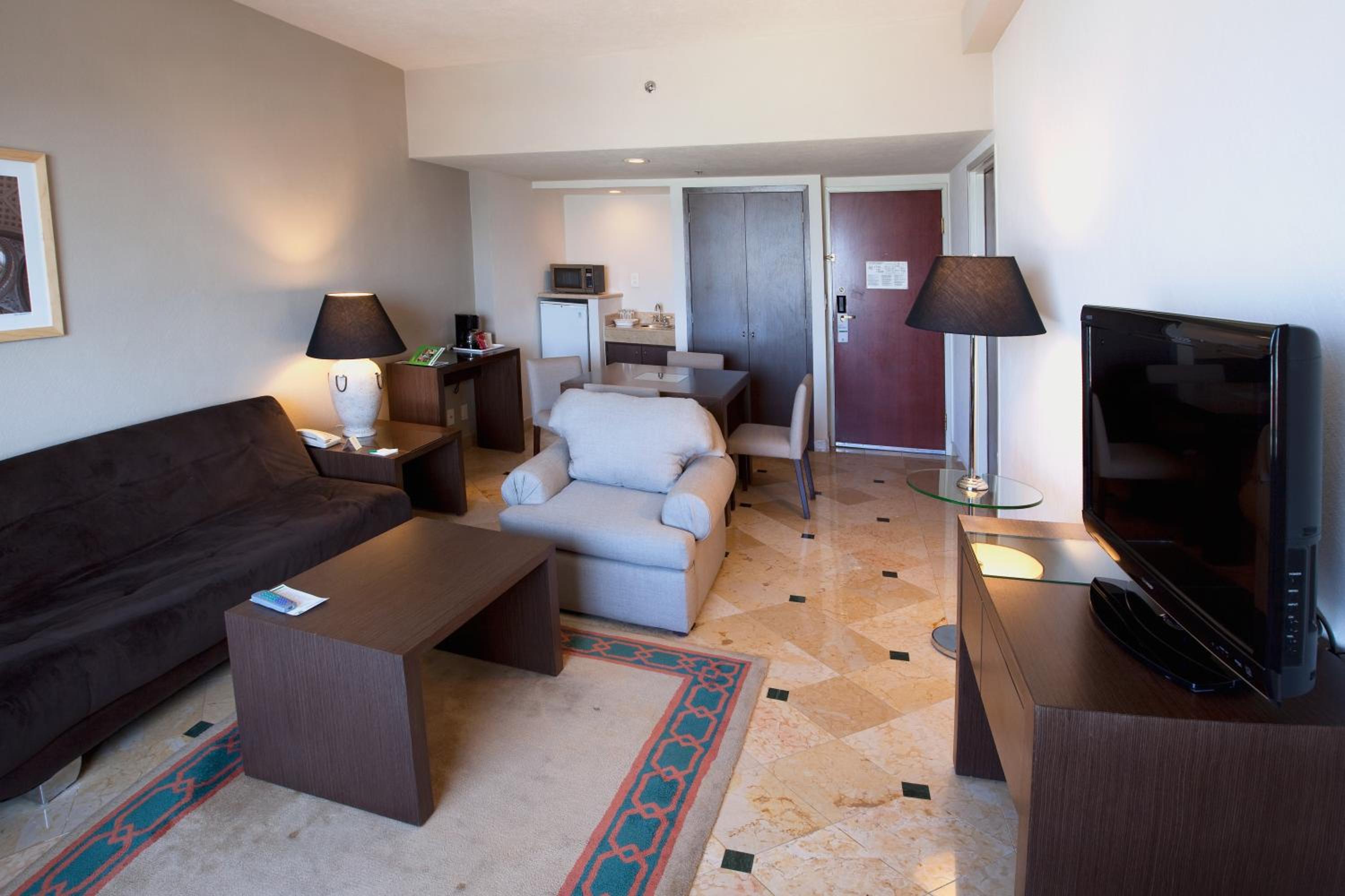 One-Bedroom King Suite - Photo 1