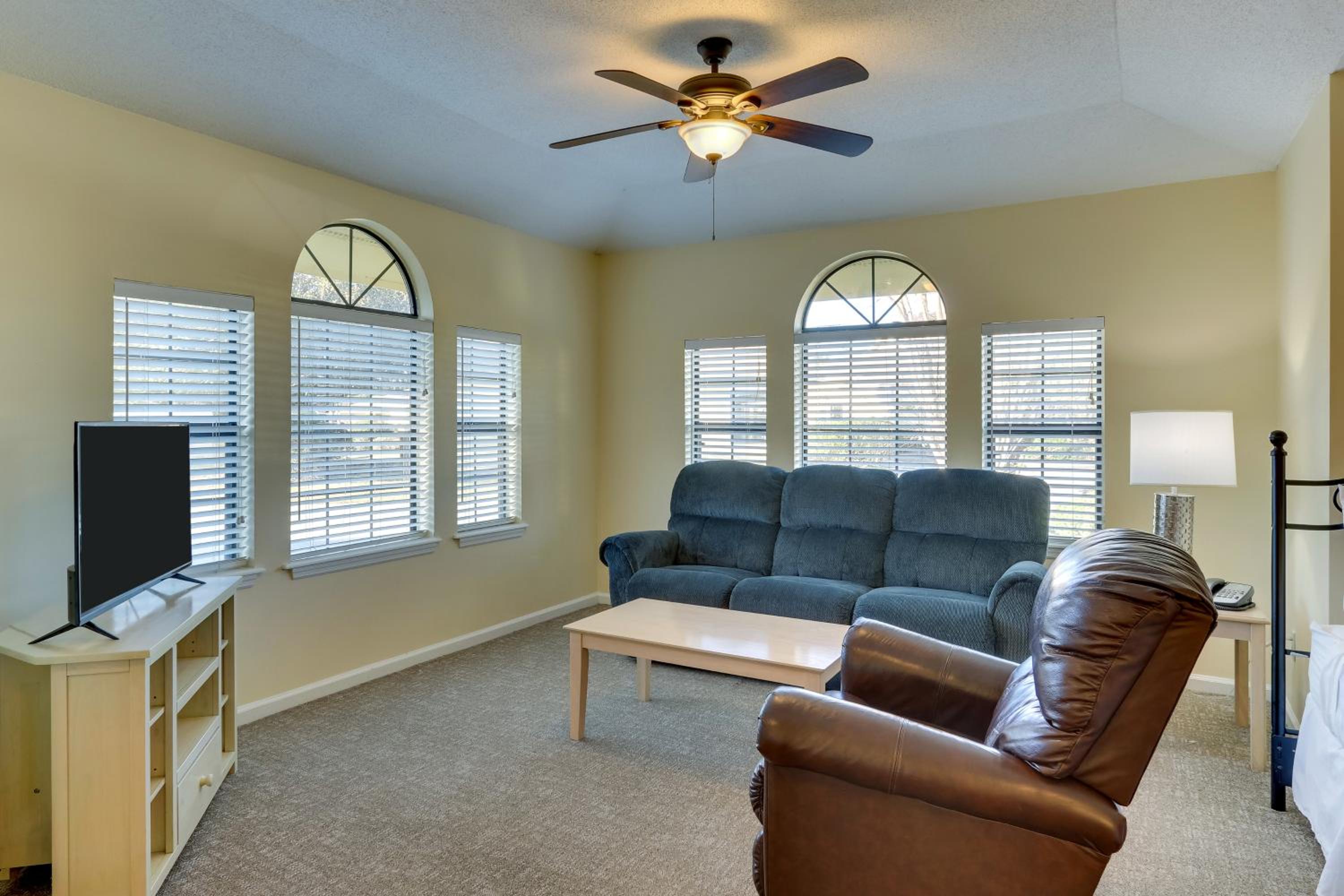 Double Suite with Two Double Beds - Photo 8